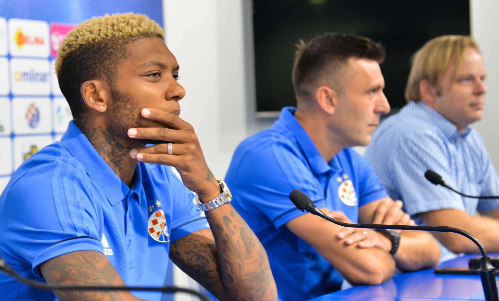Zagreb, 16.08.2017. - Konferencija za medije GNK Dinamo uoči prve utakmice doigravanja Europa lige protiv albanskog Skenderbeua.Na fotografiji Junior Fernandes, trener GNK Dinamo Mario Cvitanović.
foto HINA/ Admir BULJUBAŠIĆ/ abu