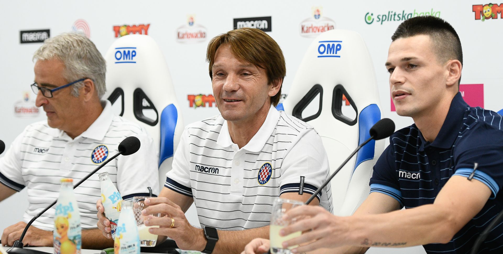Split konferencija za medije Hajduka na kojoj su sudjelovali trener Joan Carrillo i igrač Ante Erceg.
Foto : Mario Strmotić