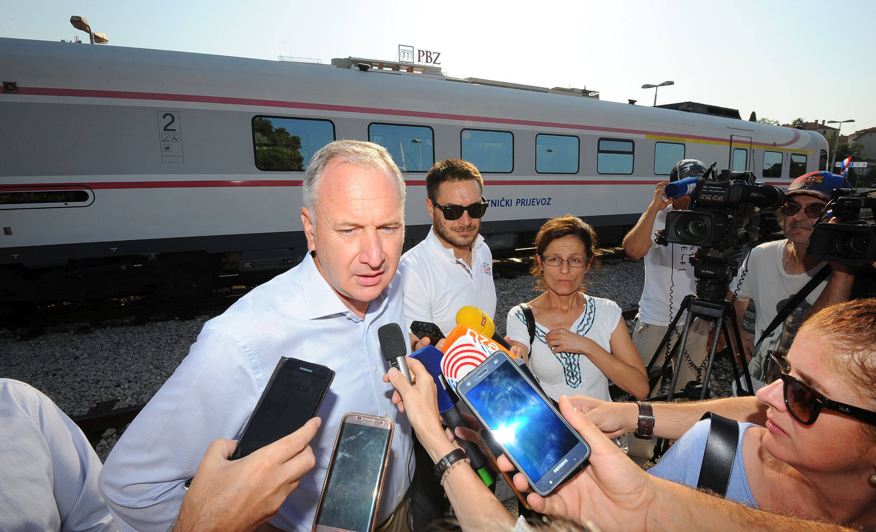 Split, 26.08.2017. - Obiljeavanje 22. godinjice vonje Vlaka slobode na relaciji Zagreb  Knin  Split, neposredno nakon Vojno-redarstvene operacije Oluja, 26. kolovoza 1995. godine. Na fotografiji Andro Krstuloviæ Opara.
foto HINA/ Mario STRMOTIÆ/ ml