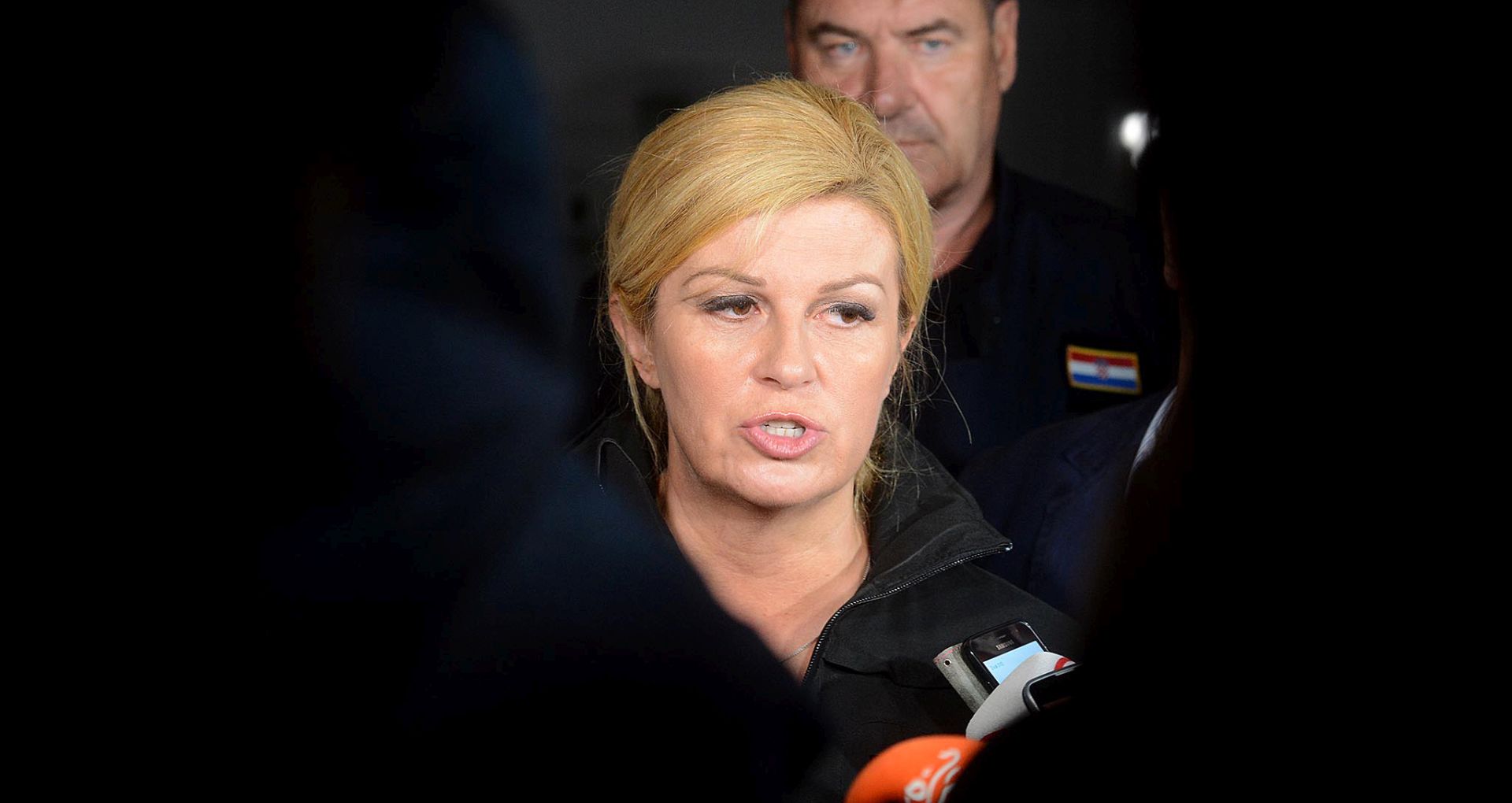 Zadar, 11.9.2017 - Predsjednica Republike Kolinda Grabar-Kitaroviæ u ponedjeljak je posjetila zadarsko podruèje pogoðeno poplavom nakon obilne kie, a u izjavi novinarima nakon obilaska zadarske bolnice kazala je kako je najbitnije da nije bilo ljudskih rtava, ocijenila da su nadlene slube dobro reagirale.
foto HINA/ ua