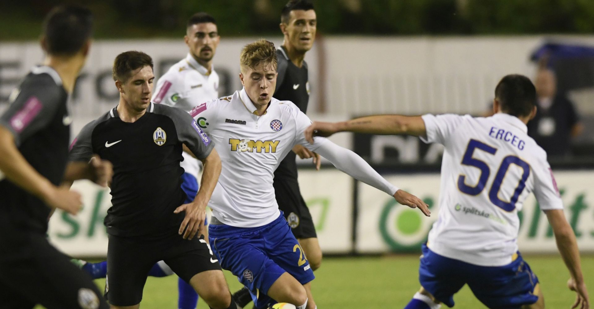 Split, 24.09.2017 - Utakmica 10. kola Prve HNL  Hajduk - Lokomotiva.
foto HINA/Mario STRMOTIÆ/ ik