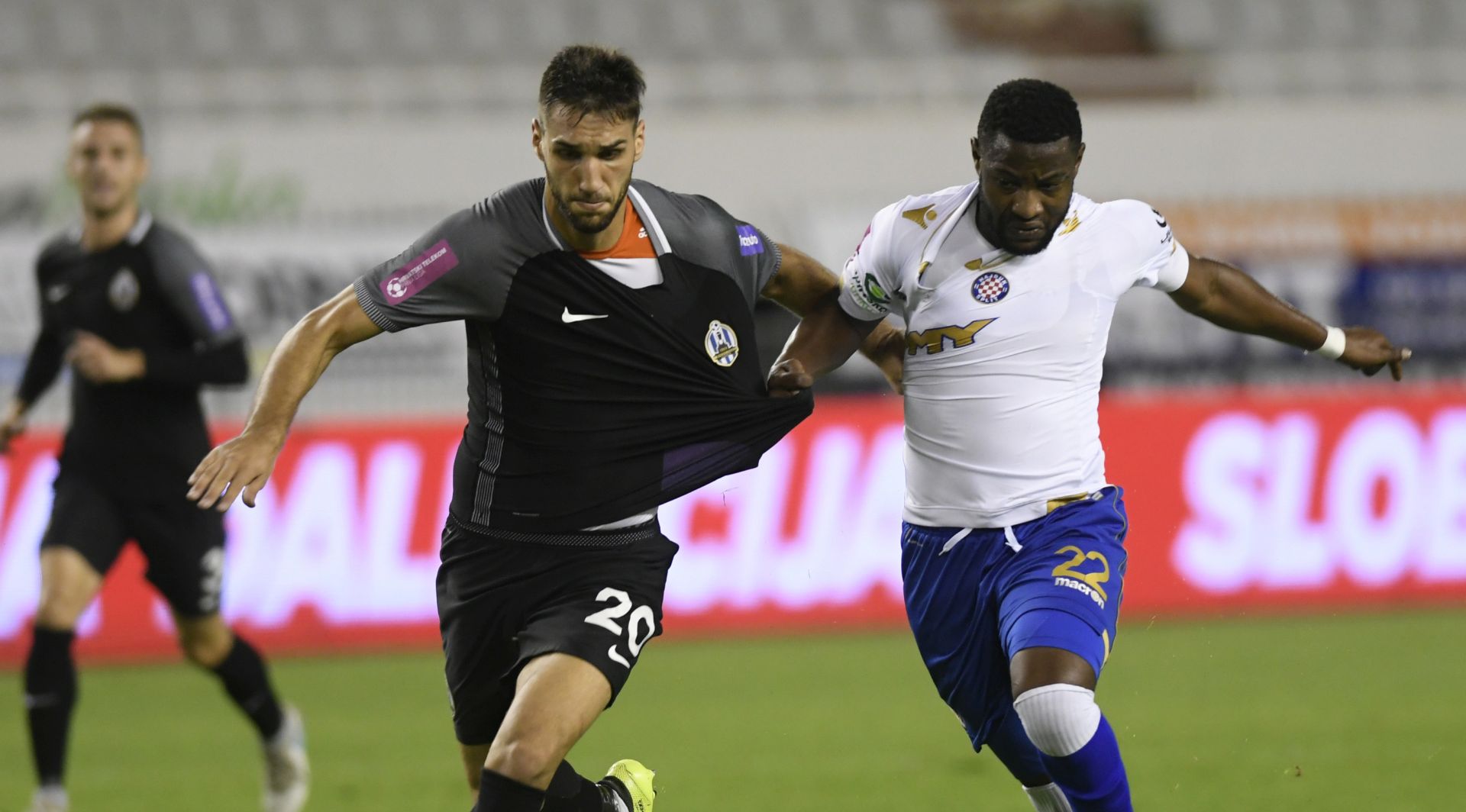 Split, 24.09.2017 - Utakmica 10. kola Prve HNL Hajduk - Lokomotiva. Na slici Denis Kolinger i Ahmed Said Said . foto HINA/Mario STRMOTIÆ/ ik