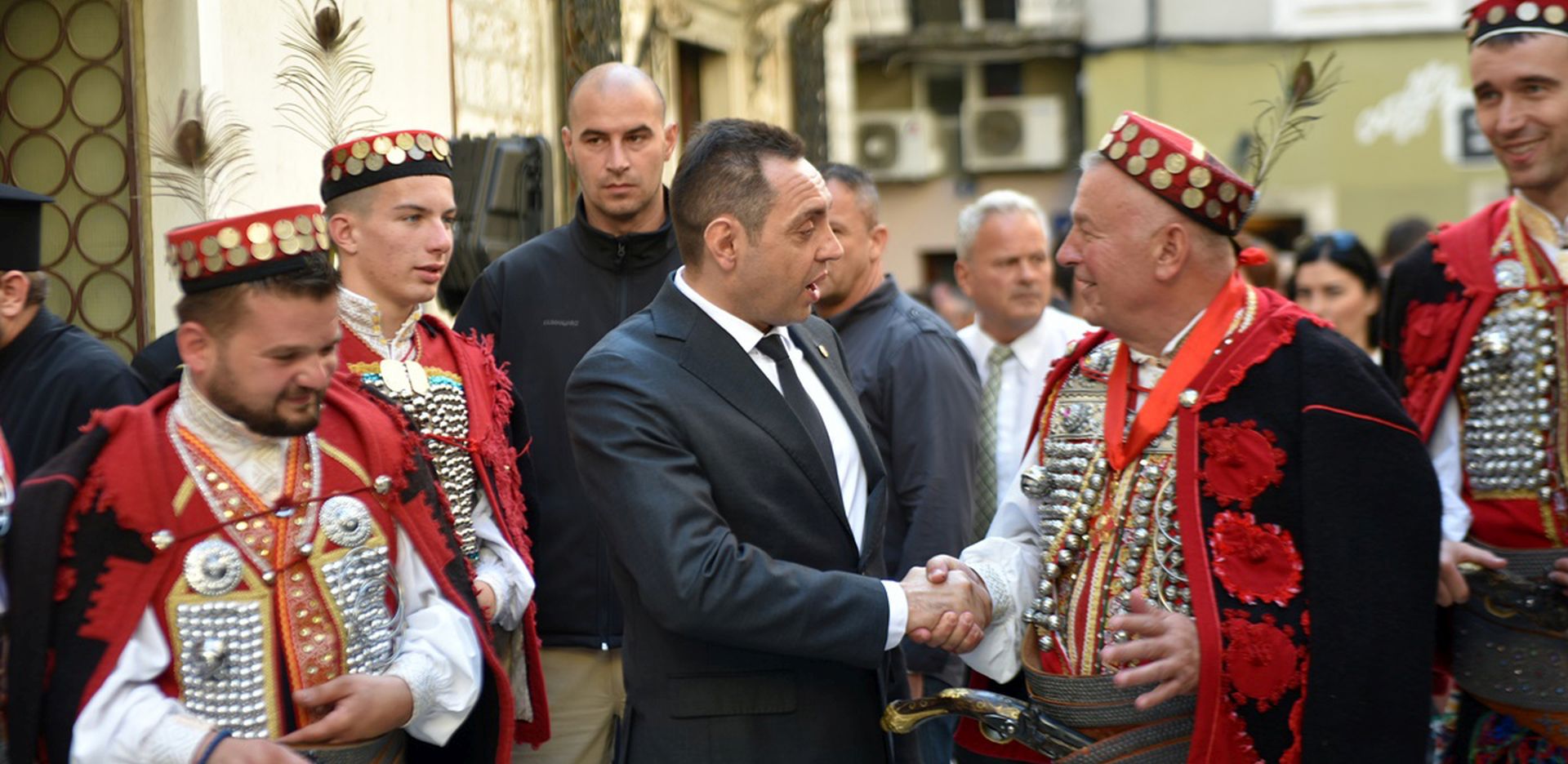 ibenik, 1.10.2017 - Ministar obrane Republike Srbije Aleksandar Vulin nazoèio je sveèanom ustolièenju Nikodima Kosoviæa za episkopa dalmatinskog u ibeniku.
foto HINA/ ua