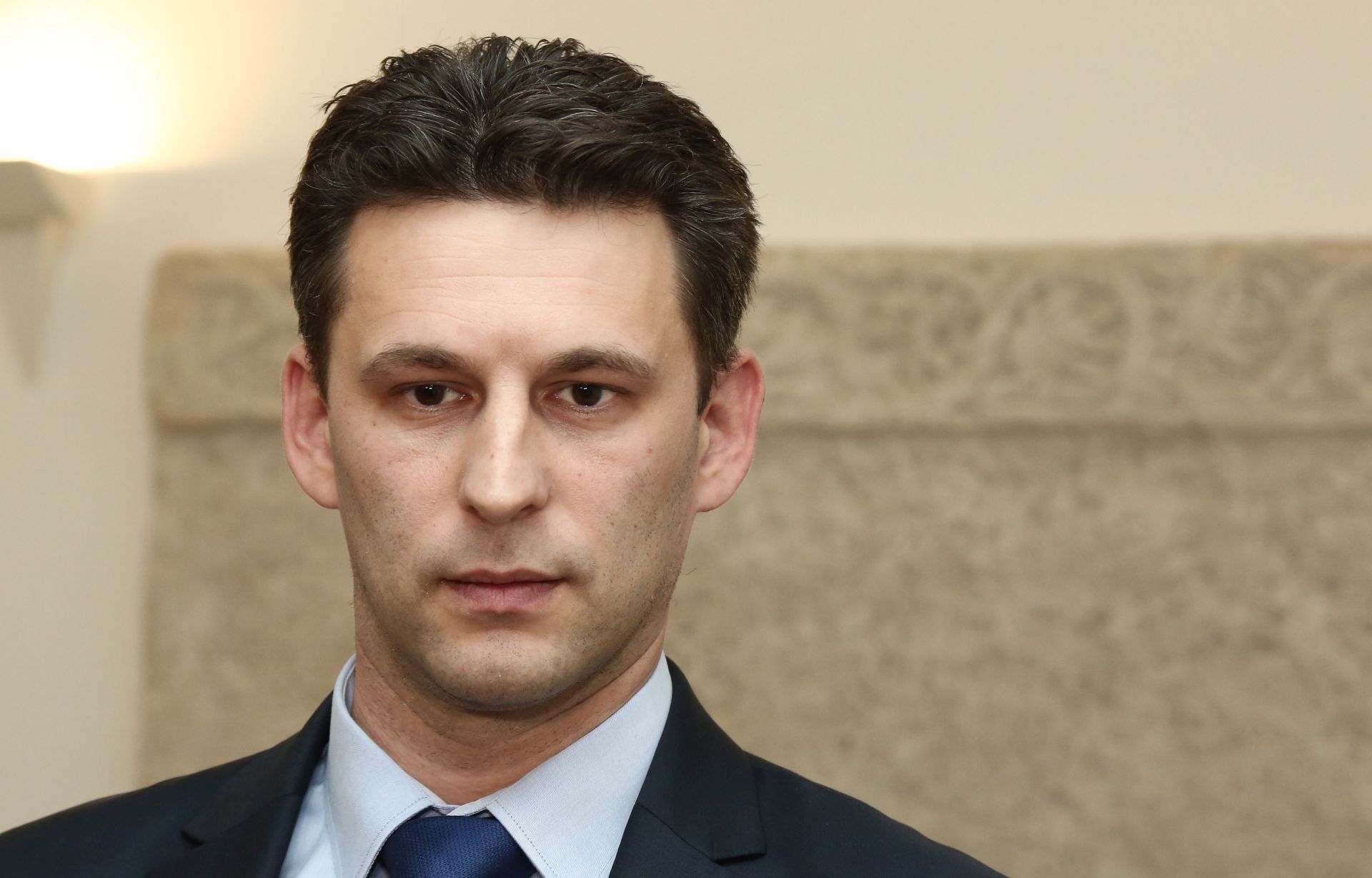 Zagreb, 9.10.2017 - Predsjednik MOSTA,Božo Petrov dao je izjavu za medije o slučaju"Agrokor".
foto HINA/ Tomislav PAVLEK /tp