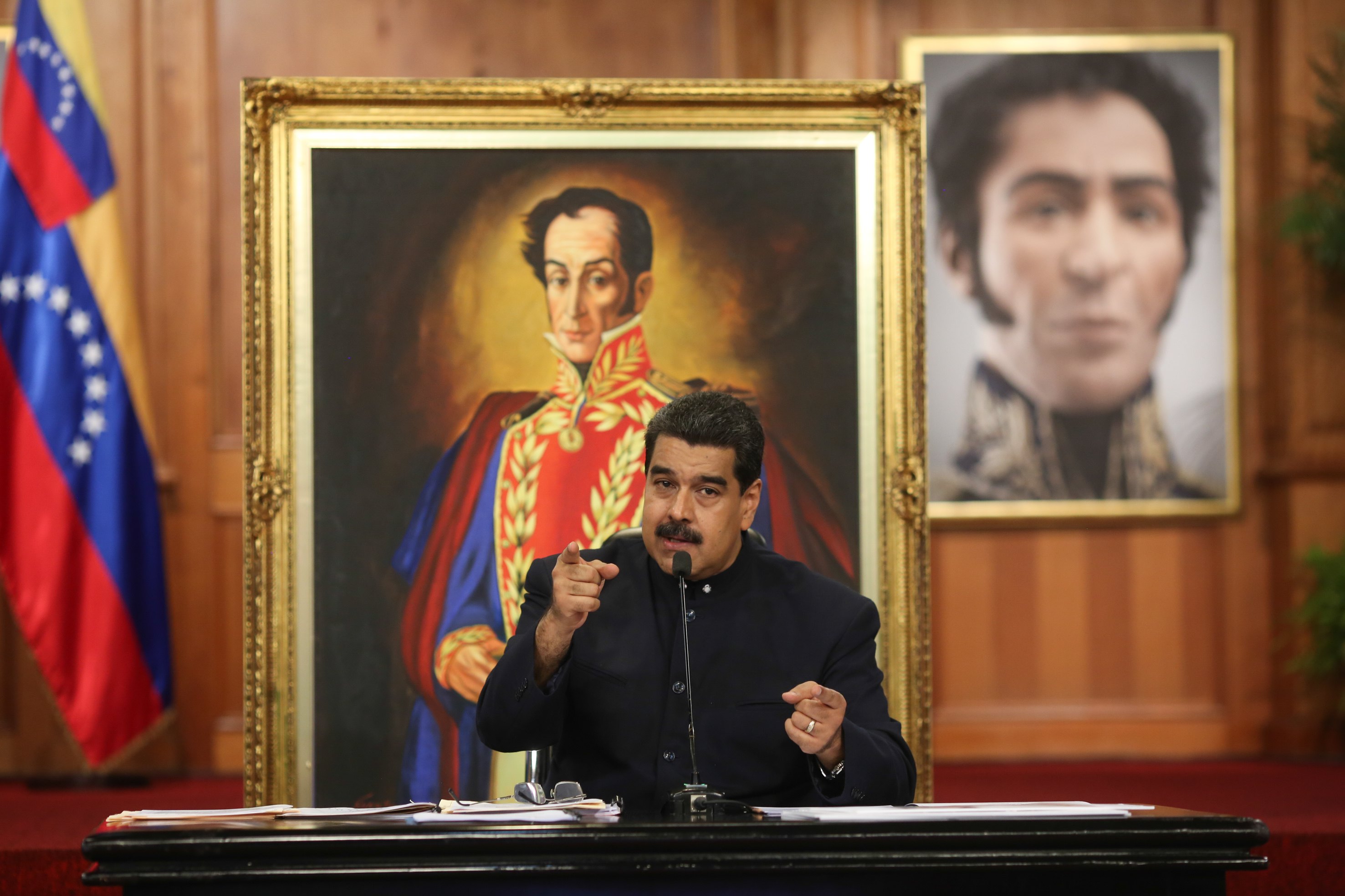 epa06271766 A handout picture made available by the Press Office of the Miraflores Palace shows President of Venezuela, Nicolas Maduro, during a press conference with international media in the presidential palace of Miraflores in Caracas, Venezuela, 17 October 2017. Madura said his partys landslide victories in disputed regional elections was a clear message to the opposition, the US and its allies.  EPA/Miraflores Palace HANDOUT HANDOUT/EDITORIAL USE ONLY/NO SALES HANDOUT EDITORIAL USE ONLY/NO SALES