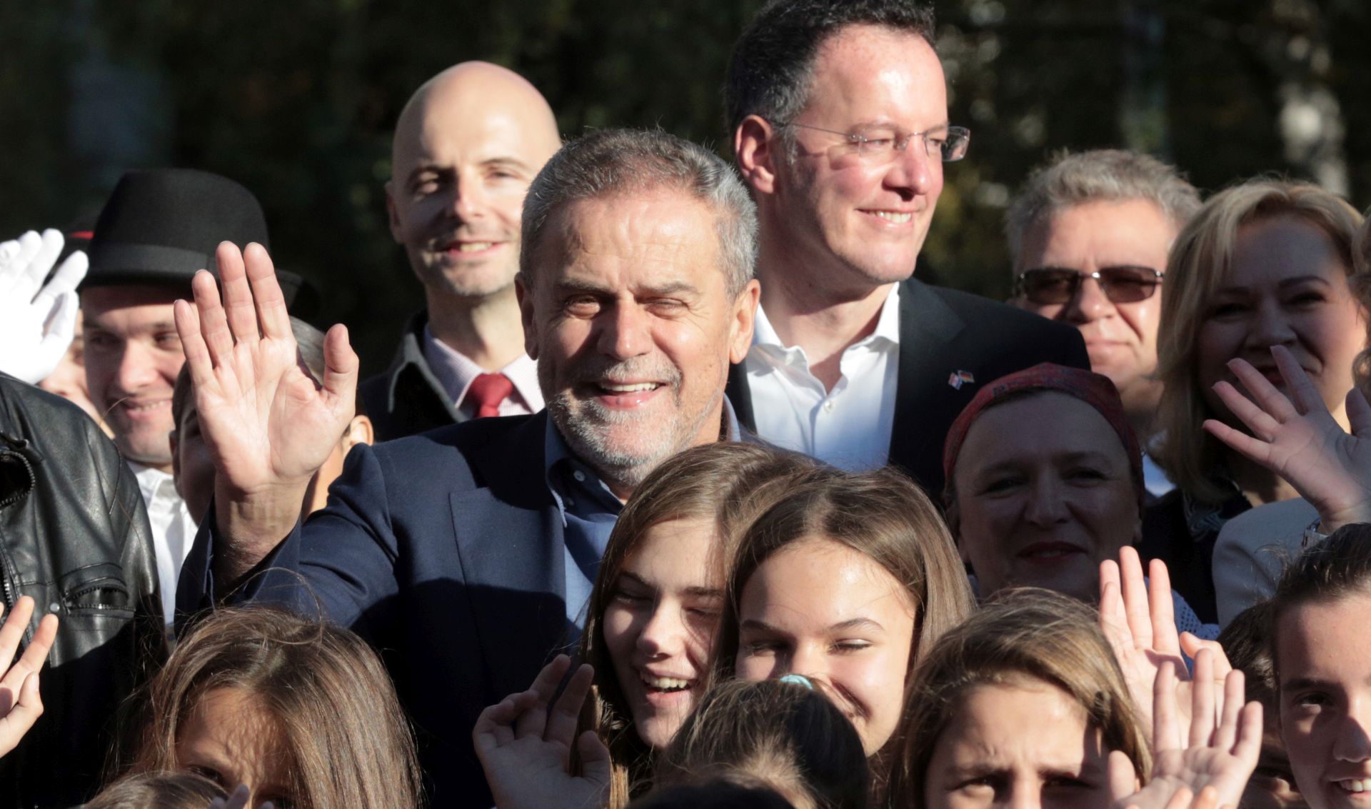 Zagreb, 24.10.2017. - Park mira i prijateljstva otvorili su gradonačelnici Grada Zagreba i Grada Mainza Milan Bandić (L) i Michael Ebling (D), u povodu obilježavanja 50 godina prijateljstva gradova Mainza i Zagreba.
Foto HINA/ Dario GRZELJ/ dag