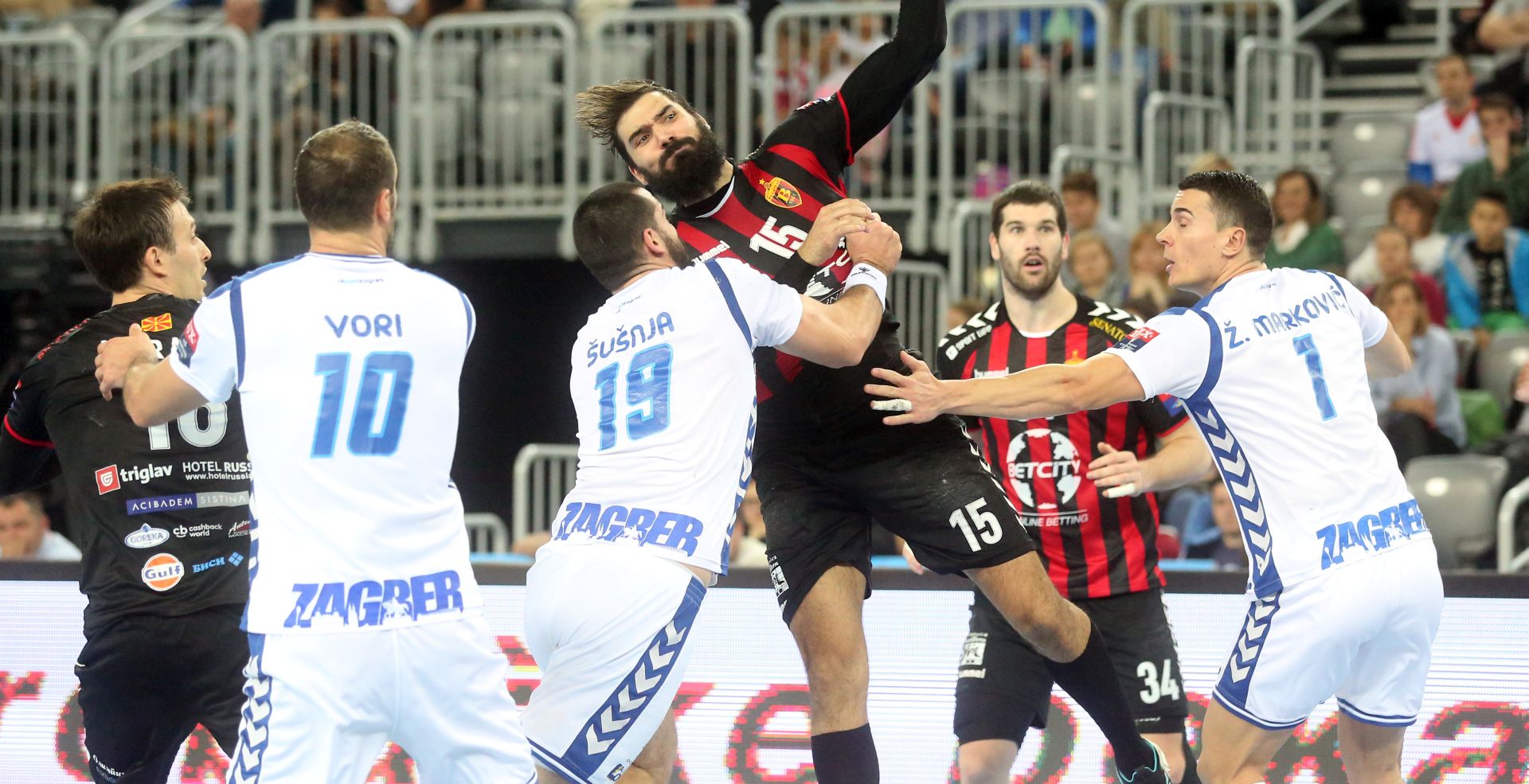 Zagreb, 11.11.2017 - Utakmica 7. kola skupine A rukometne Lige prvaka PPD Zagreb - Vardar. Foto HINA/ Dario GRZELJ/ dag