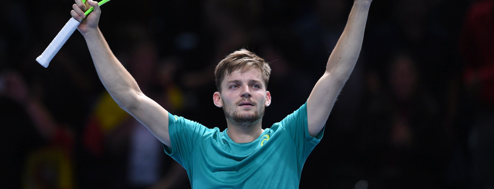 epa06327542 David Goffin of Belgium celebrates winning his match against Rafael Nadal of Spain during their group stage match during the ATP Finals in London, Britain, 13 November 2017.  EPA/FACUNDO ARRIZABALAGA