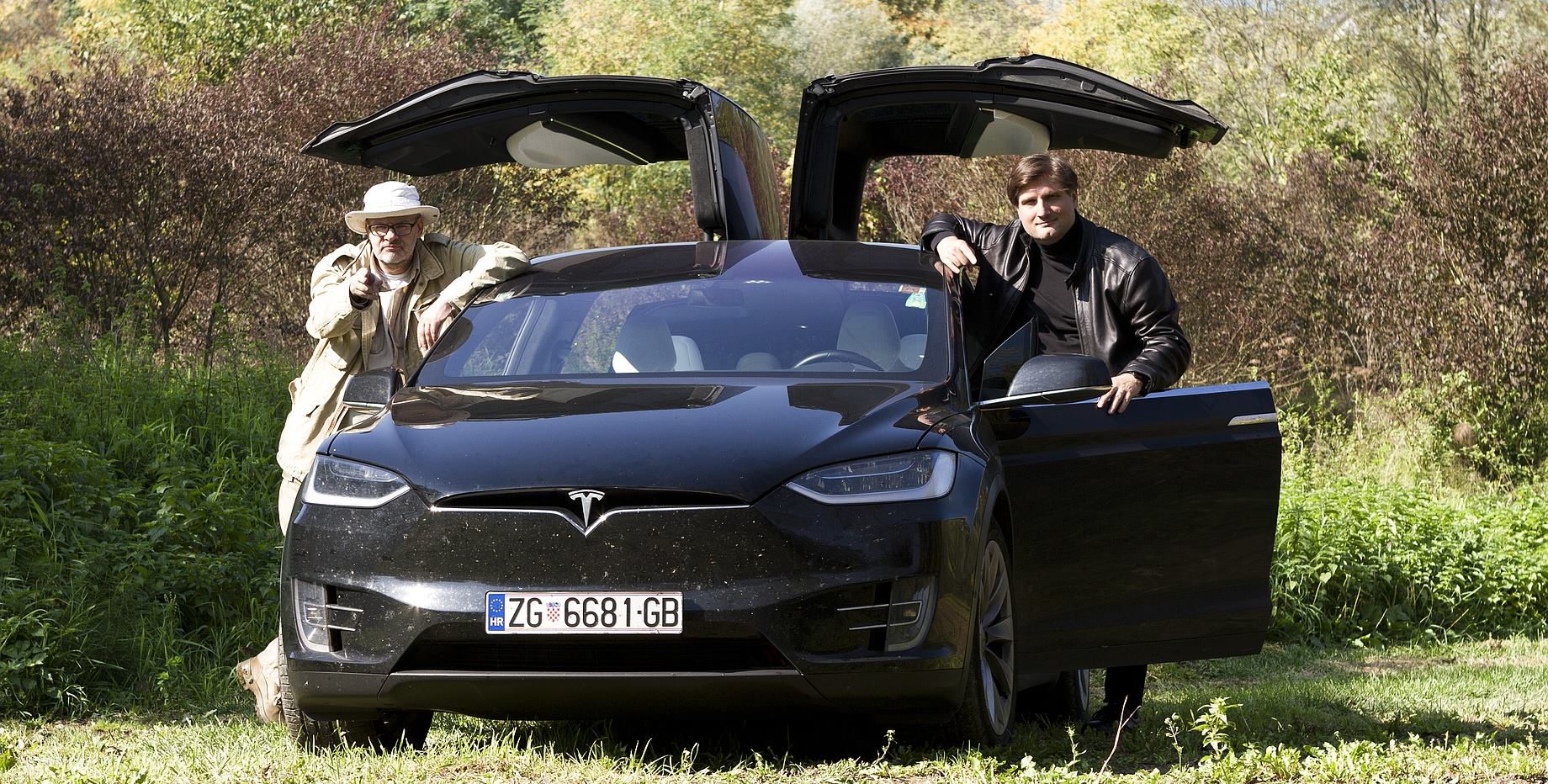 Team Tesla Powered by RWE