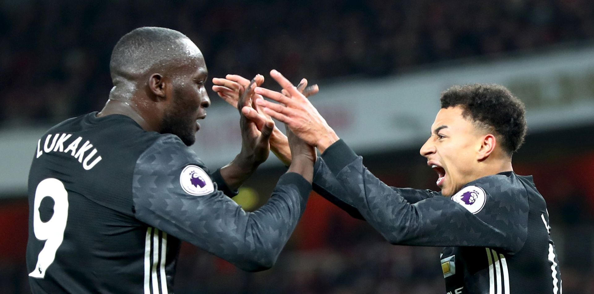 epa06364217 Manchester United Jesse Lingard (R) celebrates scoring the 3-1 leadl during the English Premier league game between Arsenal and Manchester United at the Emirates stadium in London, Britain, 02 December 2017.  EPA/NEIL HALL EDITORIAL USE ONLY. No use with unauthorized audio, video, data, fixture lists, club/league logos or 'live' services. Online in-match use limited to 75 images, no video emulation. No use in betting, games or single club/league/player publications