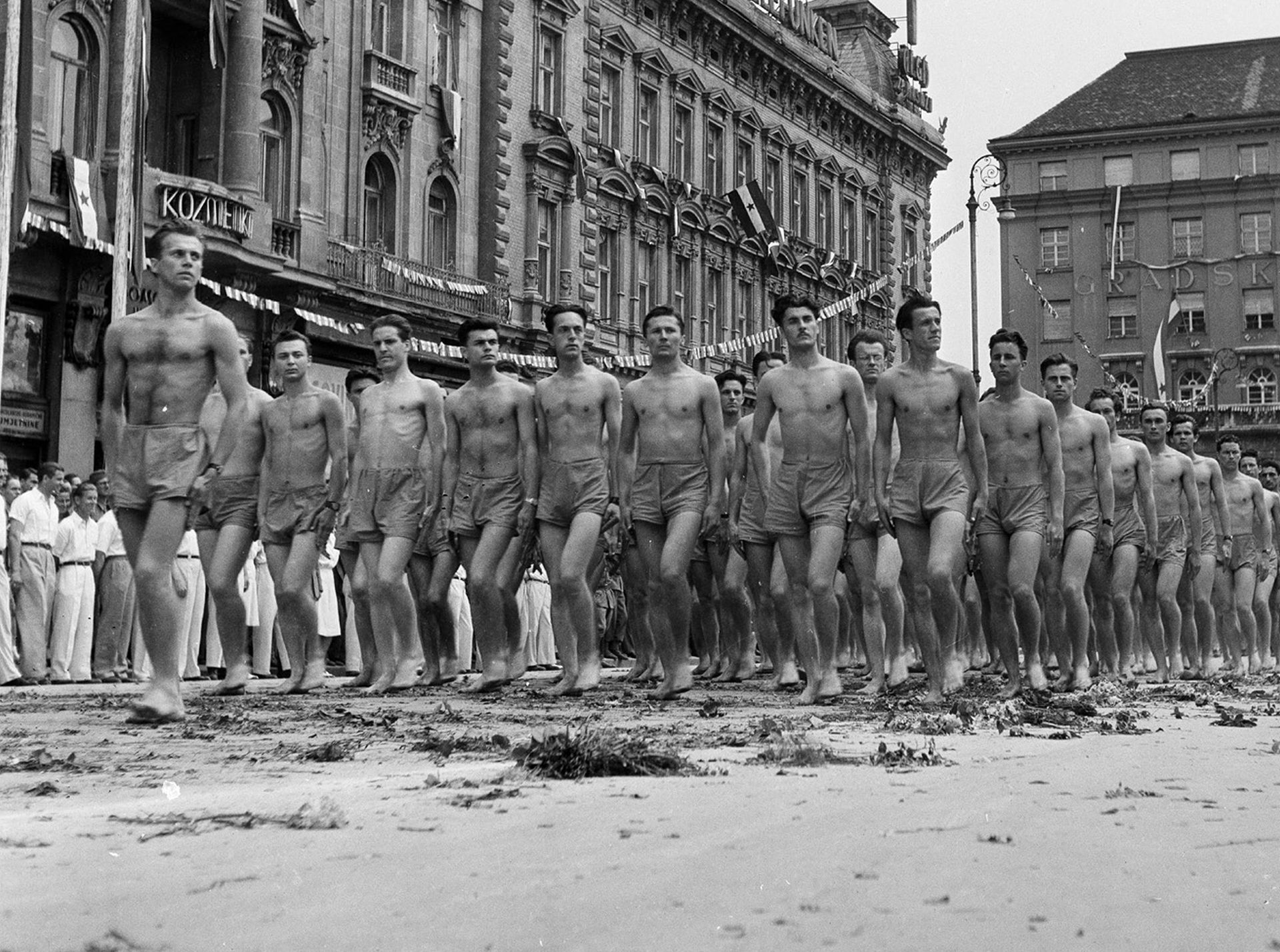 FOTO: HR-HDA-1422. FOND FOTOGRAFIJA AGENCIJE ZA FOTODOKUMENTACIJU, BR. 91/8