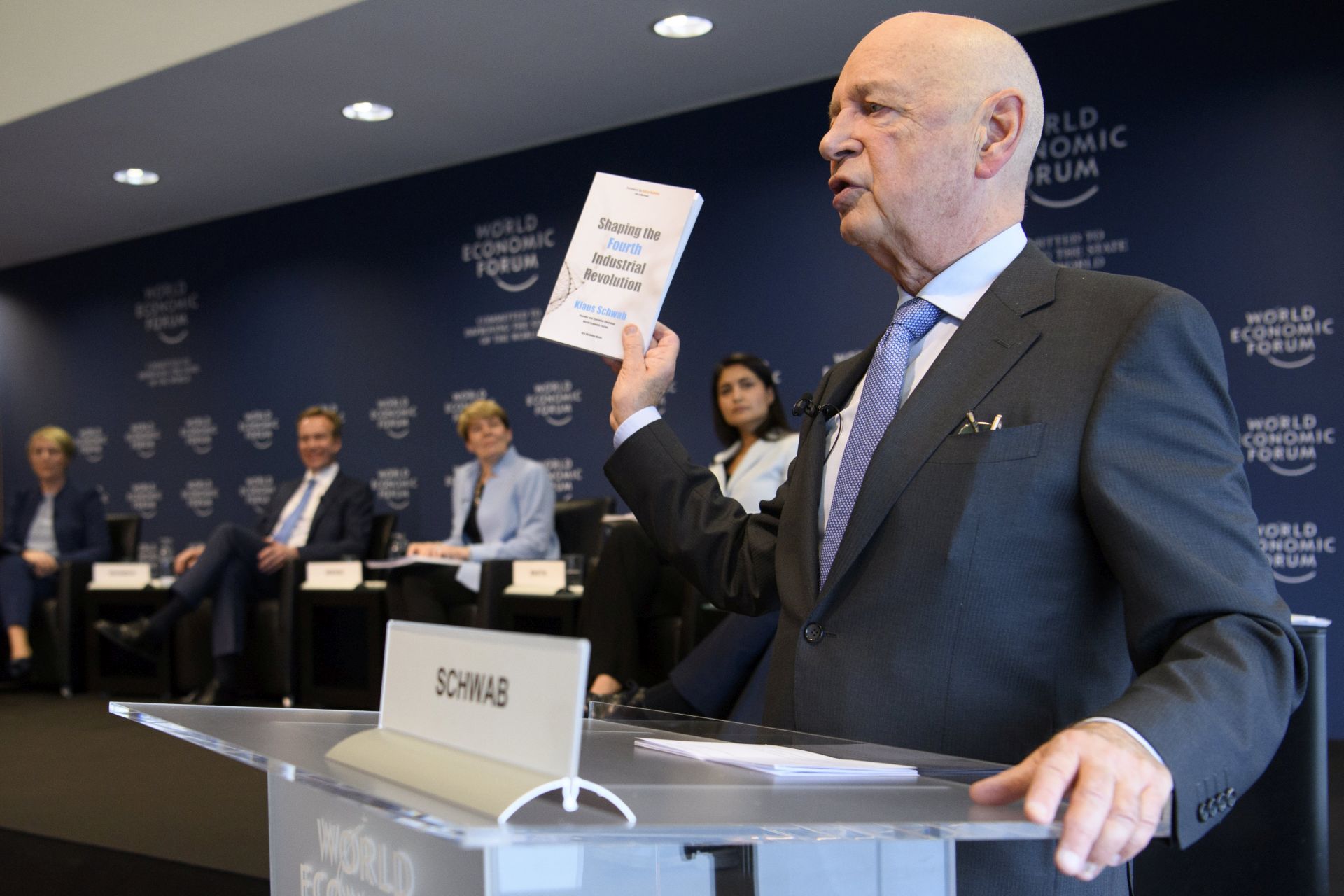 epa06443429 Klaus Schwab, Founder and Executive Chairman of the World Economic Forum, WEF, gestures during a press conference, in Cologny near Geneva, 16 January 2018. The World Economic Forum unveiled the programme for its Annual Meeting in Davos, Switzerland, including the key participants, themes, and goals. The overarching theme of the Meeting, which will take place from 23 to 26 January, is 'Creating a Shared Future in a Fractured World'.  EPA/LAURENT GILLIERON