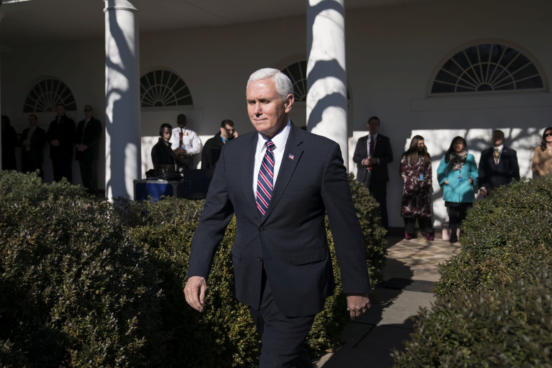 epa06454784 US Vice President Mike Pence prepares to address March for Life Participants and Pro-Life Leaders via teleconference from the Rose Garden of the White House in Washington, DC, USA, 19 January 2018. The federal government is heading for a shutdown at midnight; the White House said the President will no longer leave for Florida unless Congress reaches a spending deal.  EPA/JIM LO SCALZO