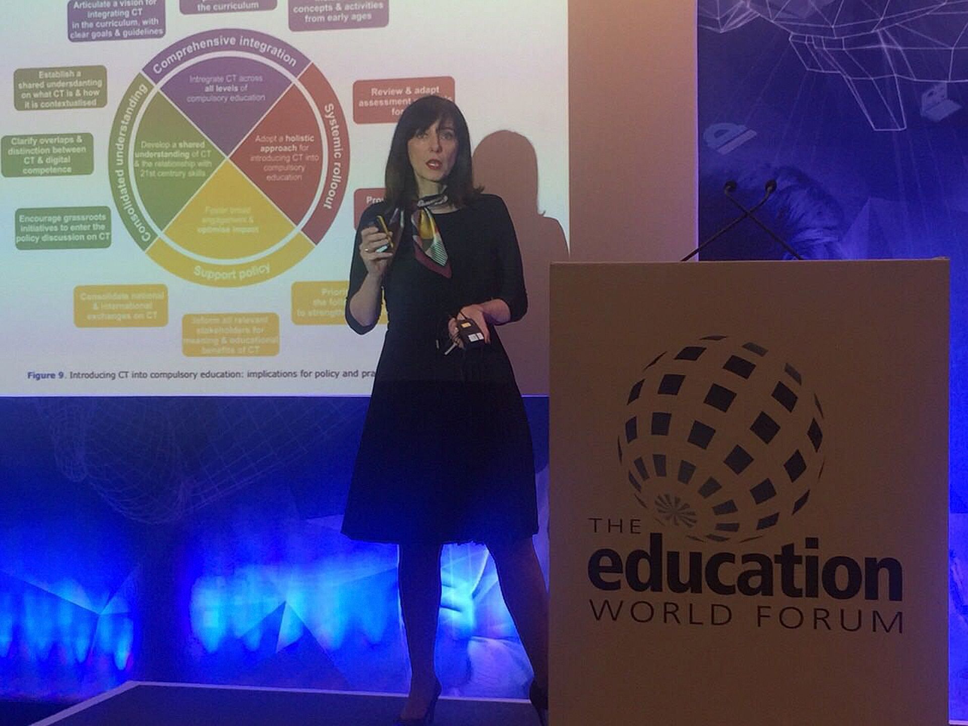 London, 23.01.2018. - Ministrica znanosti i obrazovanja Blaenka Divjak u utorak je na panel raspravi u sklopu Svjetskog obrazovnog foruma (The Education World Forum  EWF) govorila o reformskim procesima vezanim za kurikularnu reformu te vanosti inovacija i digitalne tehnologije u obrazovanju i poruèila kako hrvatske kole napokon trebaju "uæi u 21. stoljeæe".
foto HINA/ Ministarstvo znanosti i obrazovanja/ ml