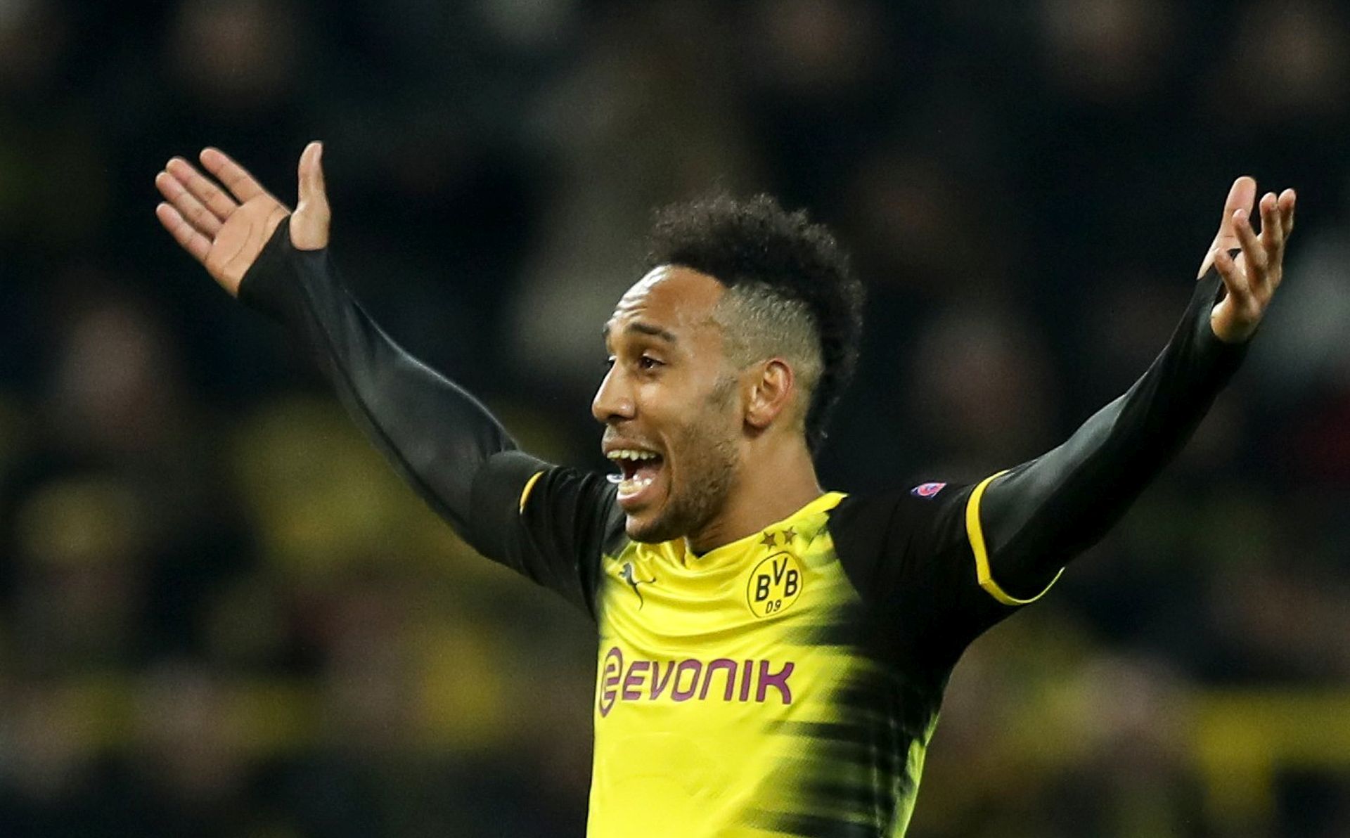 epa06483993 (FILE) Dortmund's Pierre-Emerick Aubameyang reacts during the UEFA Champions League group H soccer match between Borussia Dortmund and APOEL Nicosia in Dortmund, Germany, 01 November 2017 (reissued 29 January 2018). According to reports on 29 January 2018 a three-and-a-half-year contract has been agreed between Borussia Dortmund and Arsenal FC.
Arsenal have agreed a club's record transfer of 63 million Euro, but the deal is being held up as the German side look for a replacement for the striker.  EPA/FRIEDEMANN VOGEL
