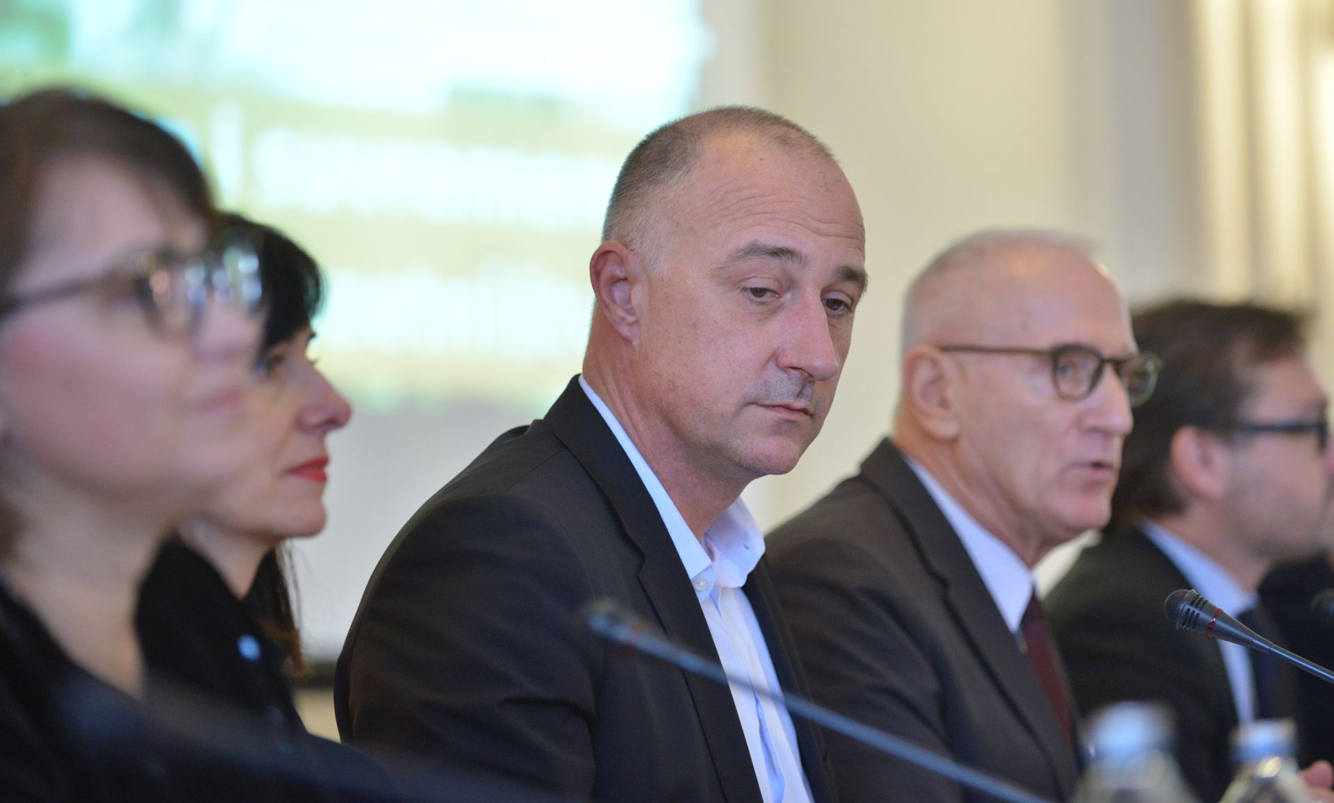 Zagreb, 30.01.2018 - U organizaciji HNS-a odrao se okrugli stol "Startup i suvremeno malo poduzetnitvo. Na fotografiji Blaenka Divjak, Ivan Vrdoljak.
foto HINA/ Admir BULJUBAIÆ/ abu