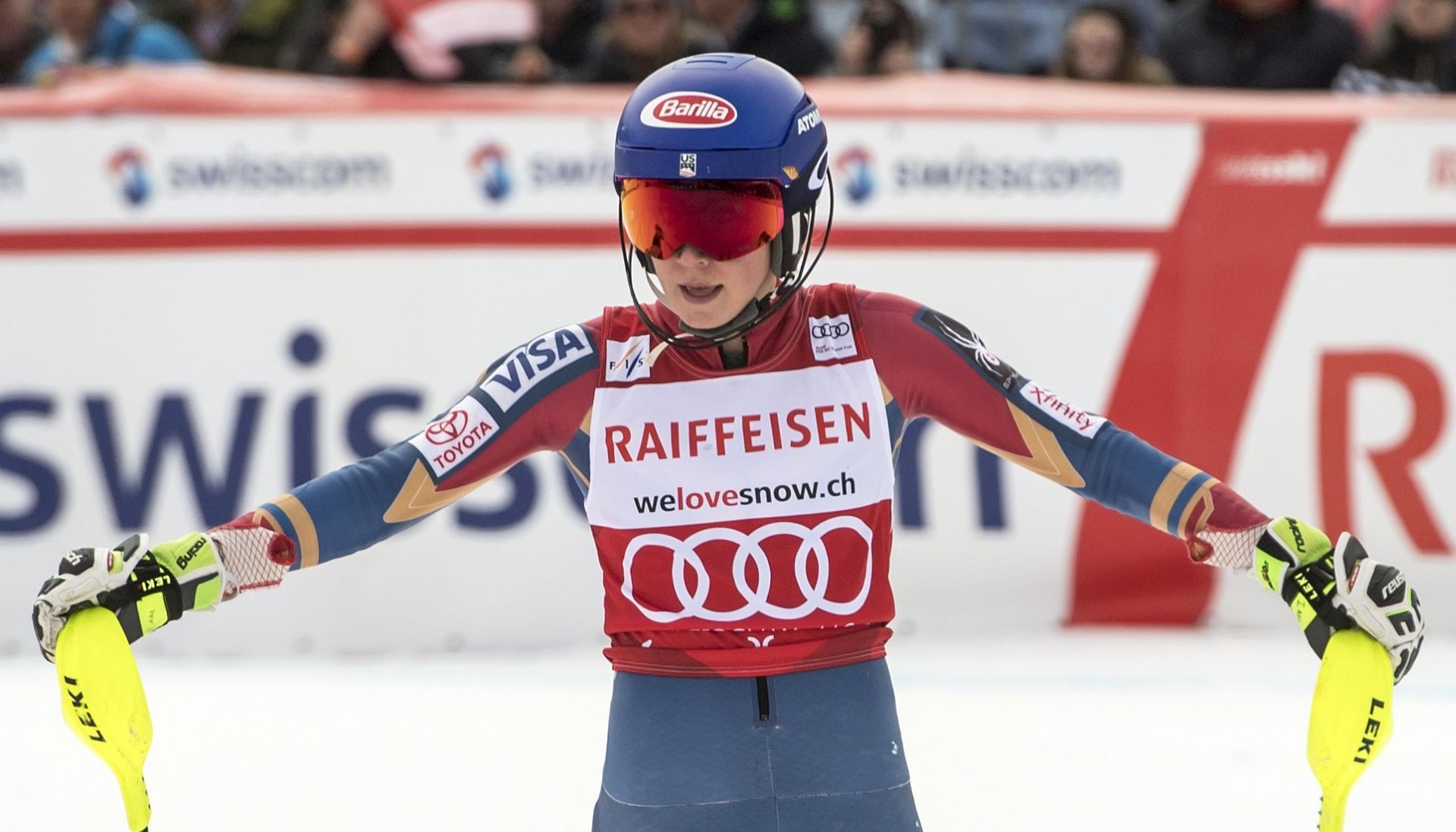 epa06480964 Mikaela Shiffrin of the United States reacts in the finish area during the second run of the Women's Slalom race at the FIS Alpine Skiing World Cup in Lenzerheide, Switzerland, 28 January 2018.  EPA/JEAN-CHRISTOPHE BOTT
