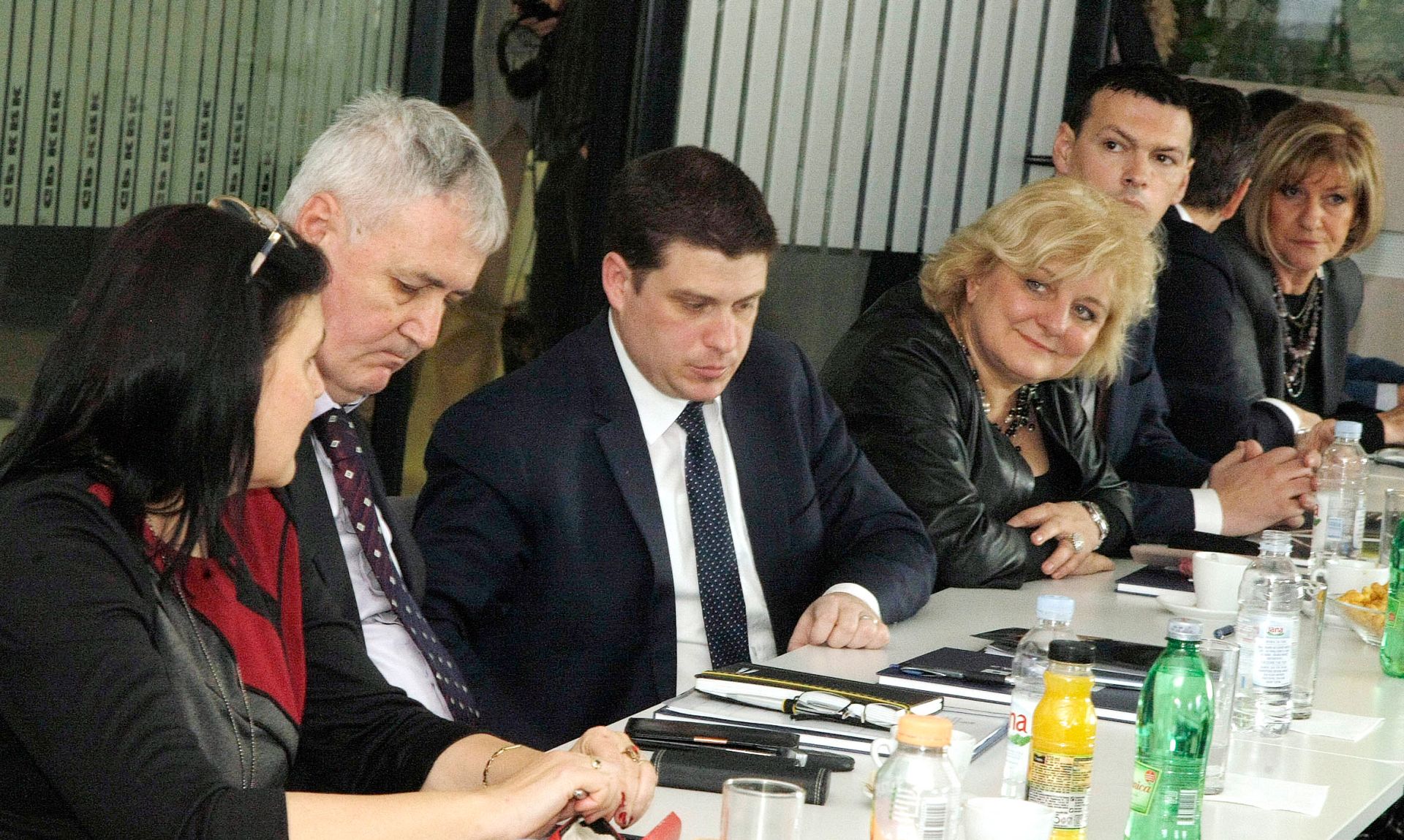 Krk, 05.02.2018 - Ministar mora, prometa i infrastrukture Oleg Butkoviæ sa suradnicima u ponedjeljak je posjetio Grad Krk. 
foto HINA/ Miljenko KLEPAC/ ml