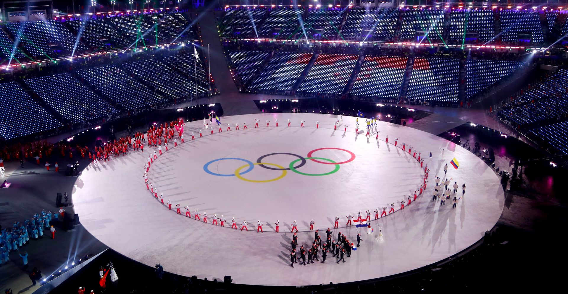 epa06508417 Athletes of Croatia arrive during the Opening Ceremony of the PyeongChang 2018 Olympic Games at the Olympic Stadium, Pyeongchang county, South Korea, 09 February 2018.  EPA/DIEGO AZUBEL