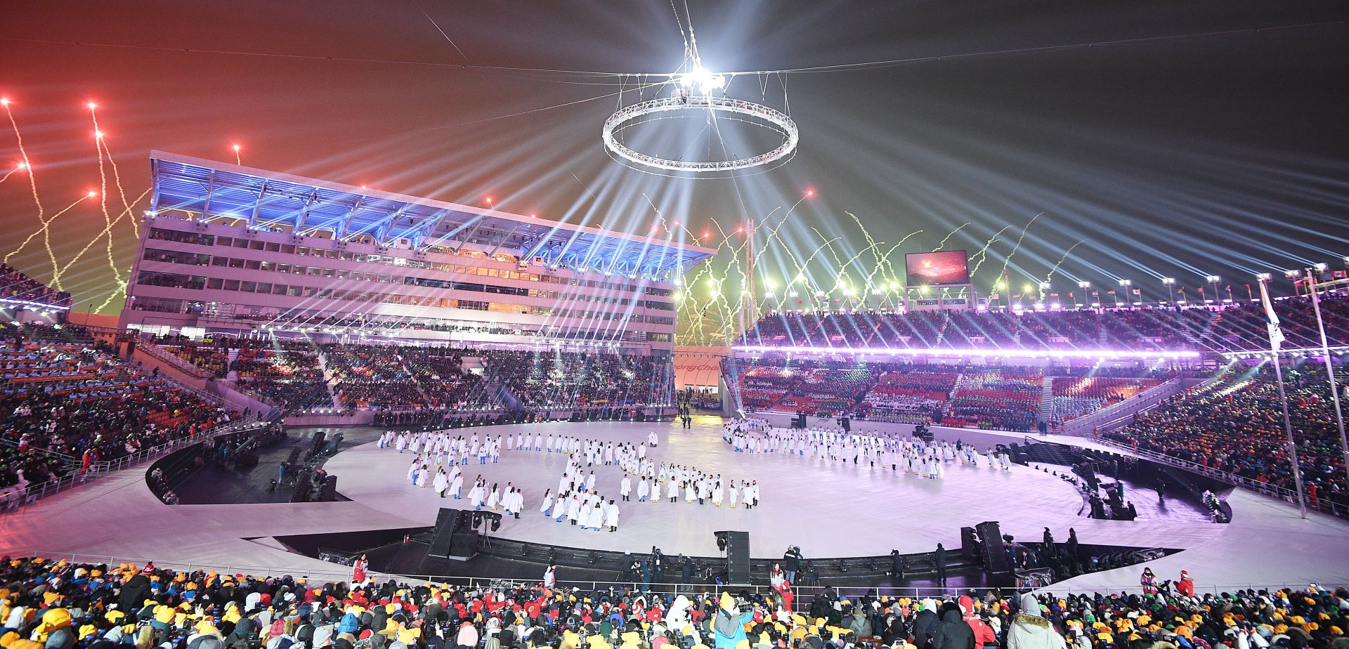 epa06508639 Fireworks light the stadium during the Opening Ceremony of the PyeongChang 2018 Olympic Games at the Olympic Stadium, Pyeongchang county, South Korea, 09 February 2018.  EPA/VASSIL DONEV
