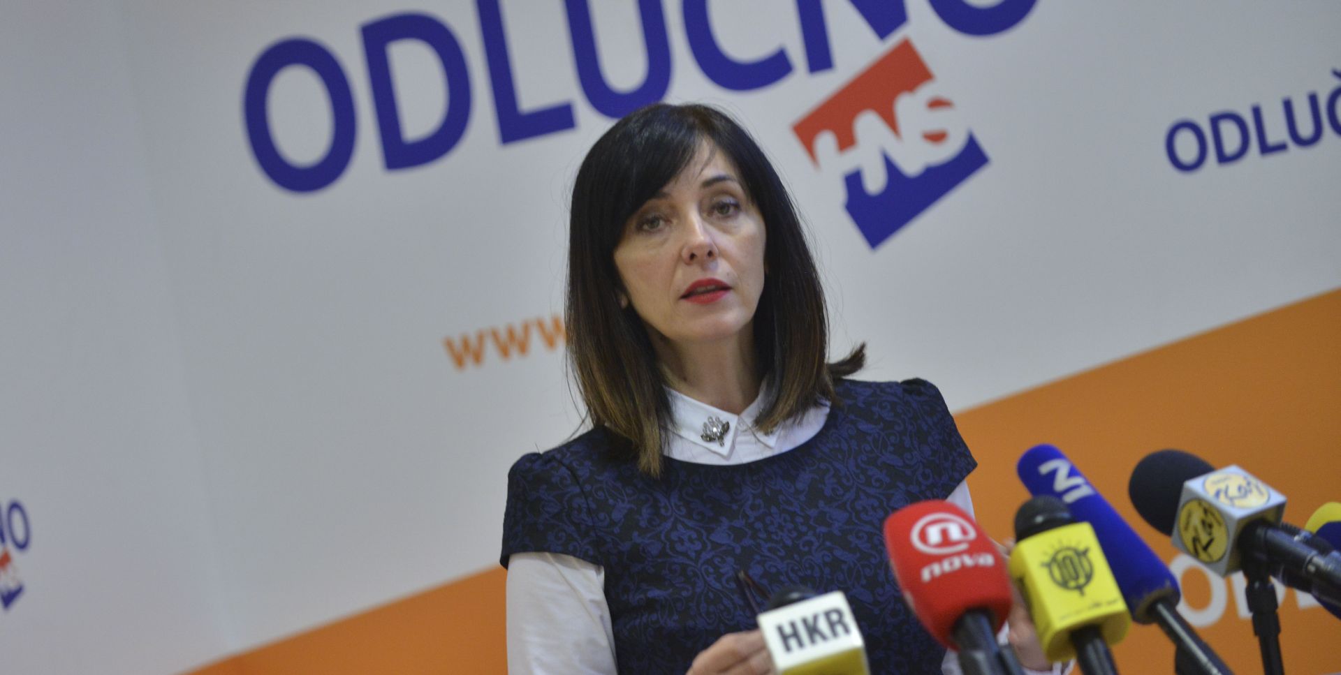 Zagreb, 14.02.2018 - Konferencija za novinare HNS-a, na kojoj je predsjednik stranke Ivan Vrdoljak i ministrica znanosti i obrazovanja Blaženka Divjak predstavili online platformu za javno i potpuno transparentno praćenje procesa obrazovne reforme pri Ministarstvu znanosti i obrazovanja. Na fotografiji  Blaženka Divjak.
foto HINA/ Admir BULJUBAŠIĆ/ abu