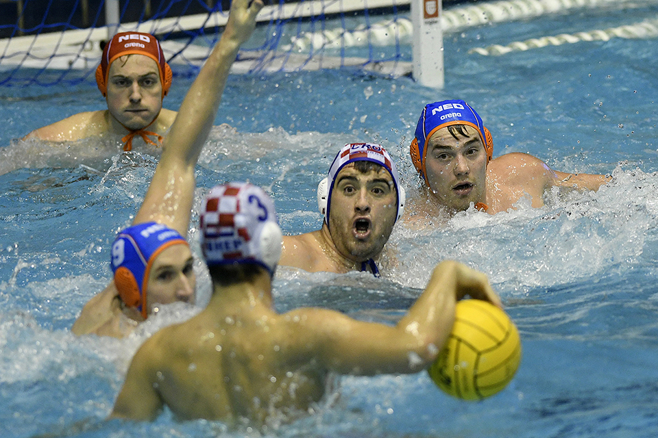Split, 16.02.2018. - Utakmica 2. kola Europa Len Cup u vaterpolu Hrvatska - Nizozemska. Na slici Josip Vrlić Hrvatska.
foto HINA/ Mario STRMOTIĆ /ms

 .