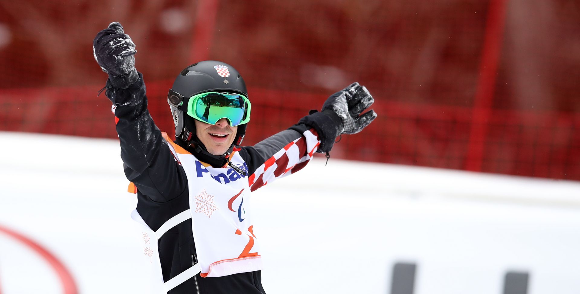 Pjongèang, 16.03.2018 - Hrvatski paraolimpijac Bruno Bonjak osvojio je bronèanu medalju u snowboardu na XII Paraolimpijskim igrama u Pjongèangu.
foto HINA/ Damir SENÈAR /ds
