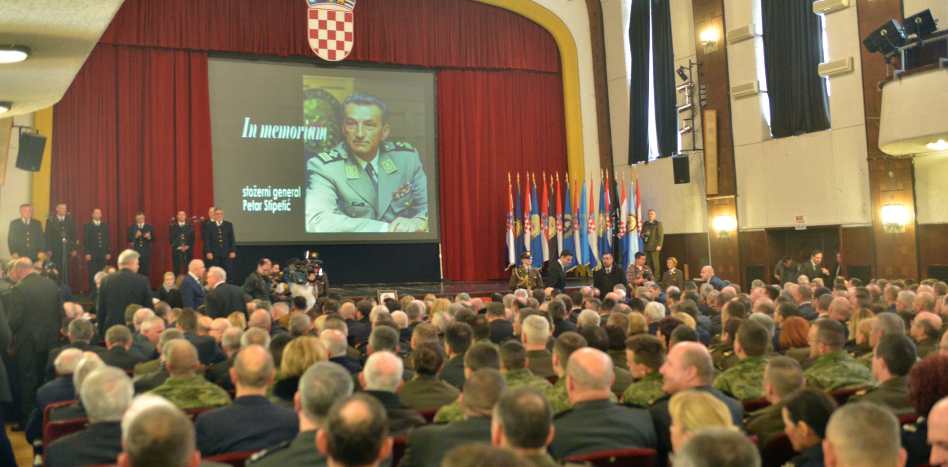 Zagreb, 20.03.2018 - Komemoracija stožernom generalu Petru Stipetiću u prostorijama MORH-a.Na fotografiji
foto HINA/ Admir BULJUBAŠIĆ/ abu