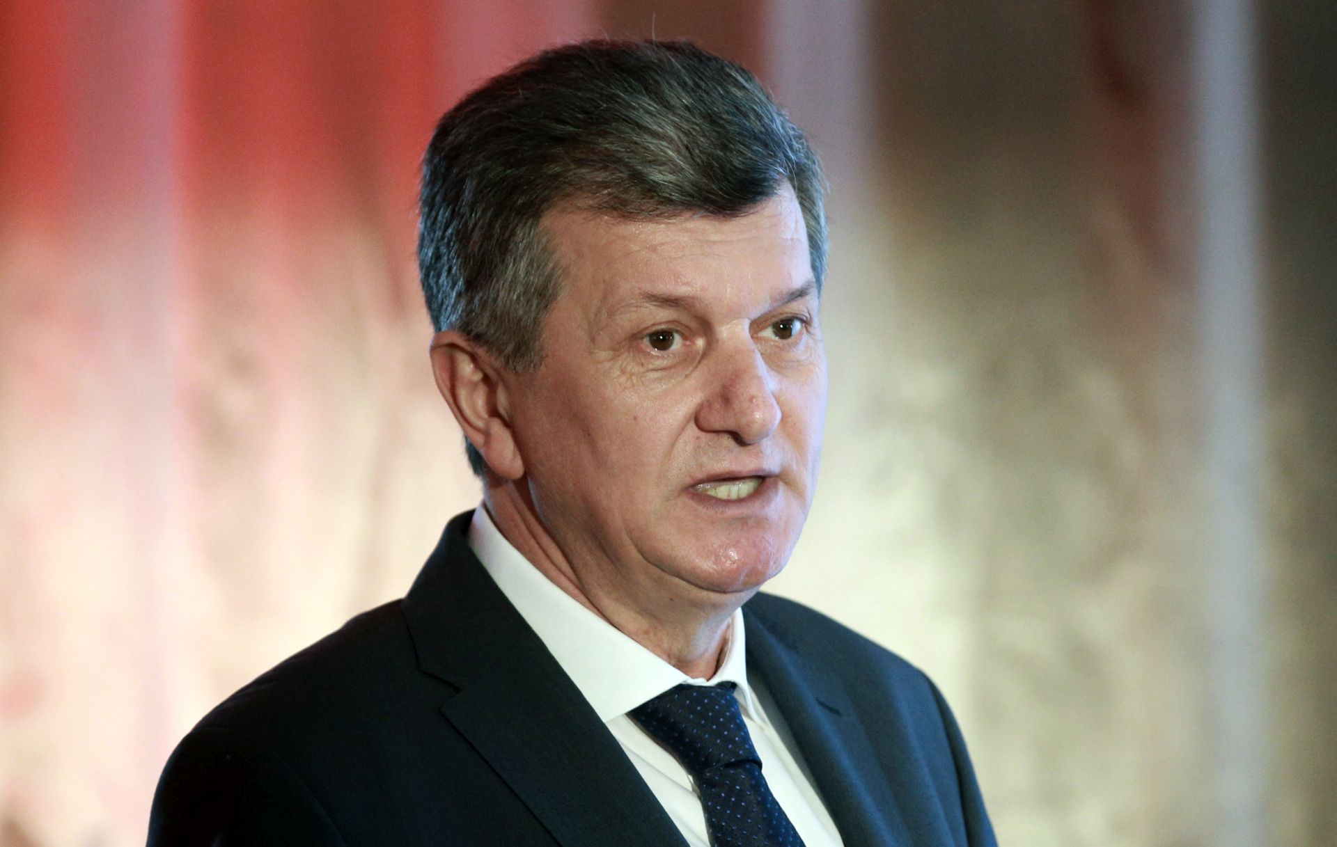 Zagreb, 26.3.2018 -  U organizaciji Večernjeg lista održana je konferencija "Hrvatska kakvu trebamo – budućnost hrvatskog zdravstva". Na slici ministar zdravstva Milan Kujundžić.
Foto HINA/ Dario GRZELJ/ dag
