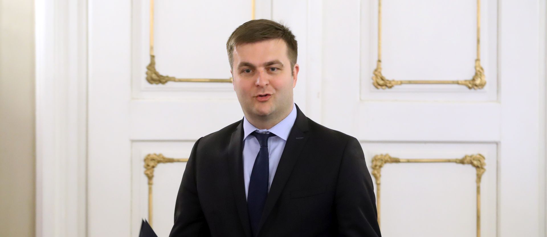 Zagreb, 05.04.2018 - Ministar zatite okolia i energetike Tomislav Æoriæ tijekom sjednice Vlade RH.
foto HINA/ Damir SENÈAR /ds