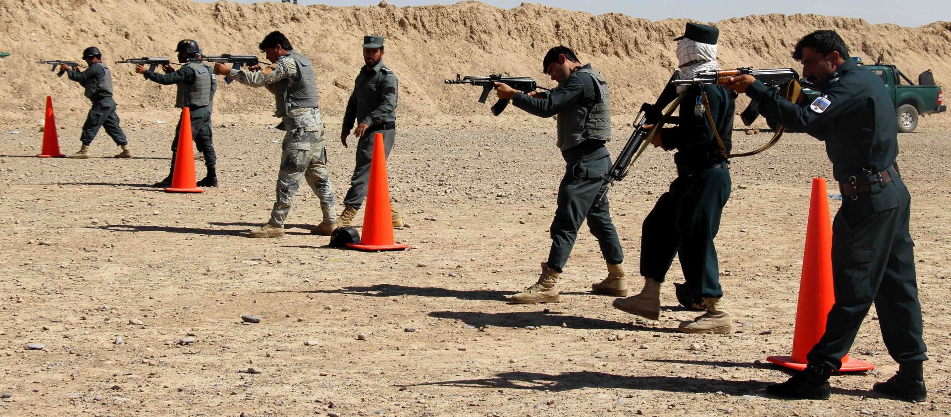 epa06664698 Afghan Police show their skills during their graduation ceremony in Kandahar, Afghanistan, 12 April 2018. Police academy in Kandhar have trained some 2500 cadets including 35 women police in last 12 months. According to the United States' Special Inspector General for Afghanistan Reconstruction, the war in the country has remained stagnant, with the Taliban controlling around 40 per cent of the country.  EPA/MUHAMMAD SADIQ