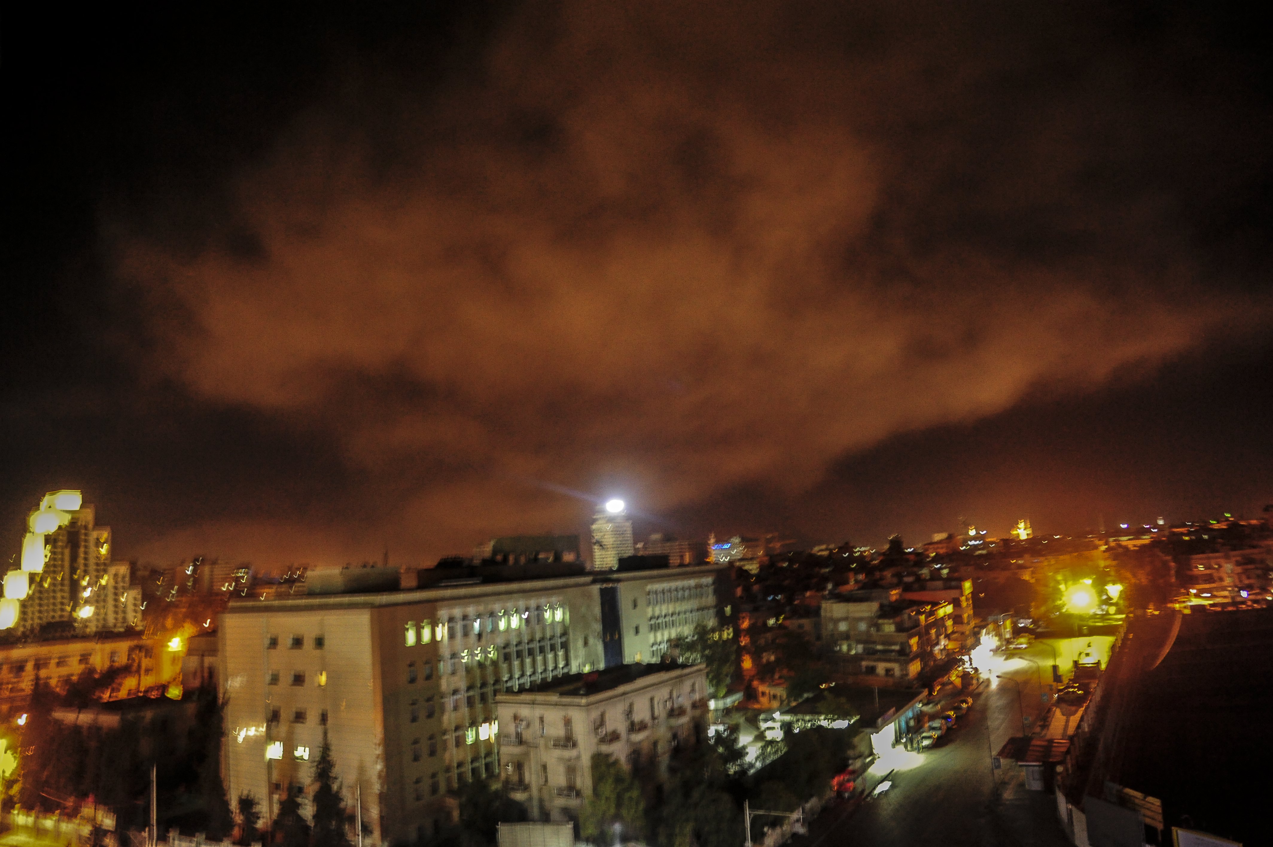 epa06668152 A handout photo made available by the official Syrian Arab News Agency (SANA) shows Syrian air defense systems during the attacks launched by the US, France and Britain on a number of sites in the surroundings of Damascus, Syria 14 April 2018. Media reports on 14 April 2018 state that USA, Britain and France bombed multiple government targets in Syria in an operation targeting alleged chemical weapons sites.  EPA/SANA / HANDOUT  HANDOUT EDITORIAL USE ONLY/NO SALES