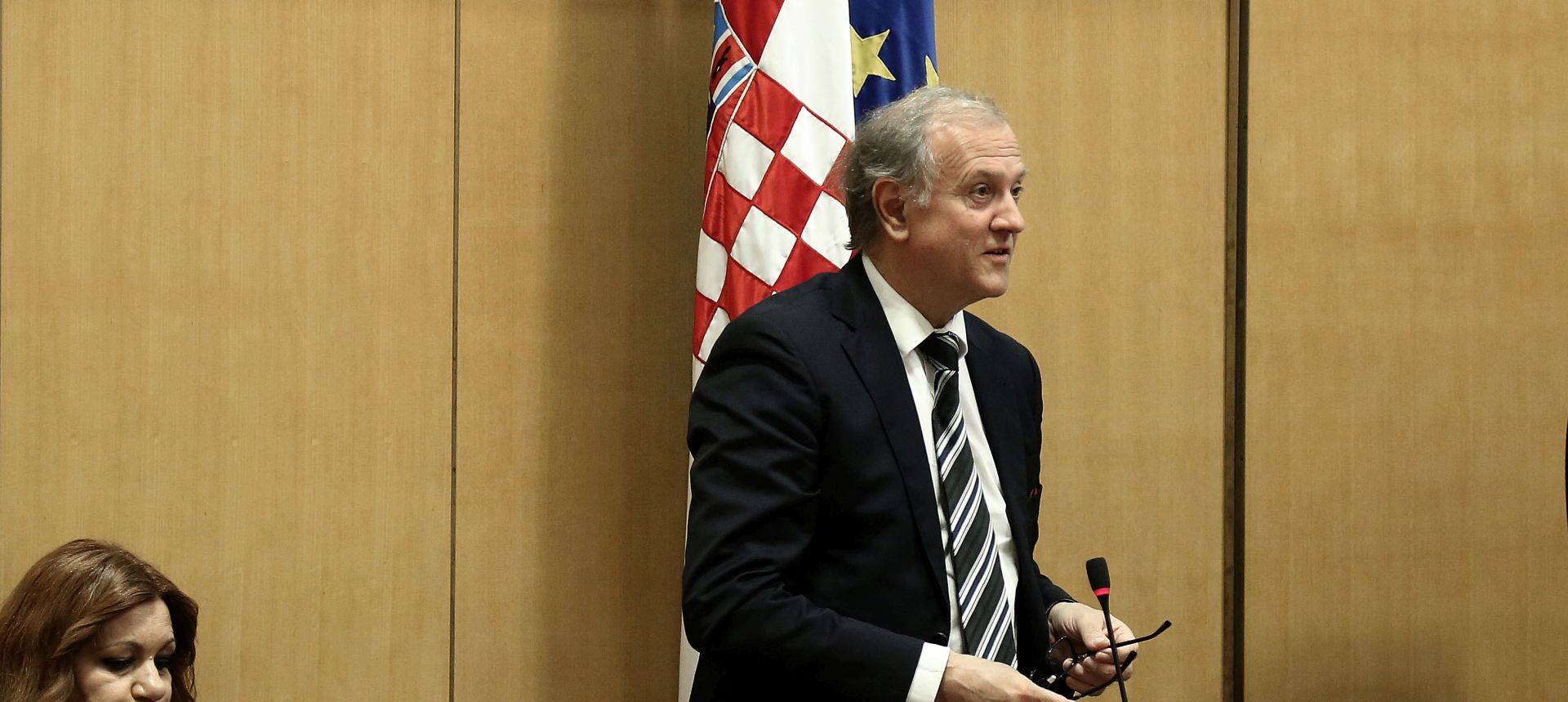 Zagreb, 19.04.2018 - Ministar pravosuđa Dražen Bošnjaković predstavio je Hrvatskom saboru novog glavnog državnog odvjetnika.
foto HINA/ Tomislav PAVLEK /tp