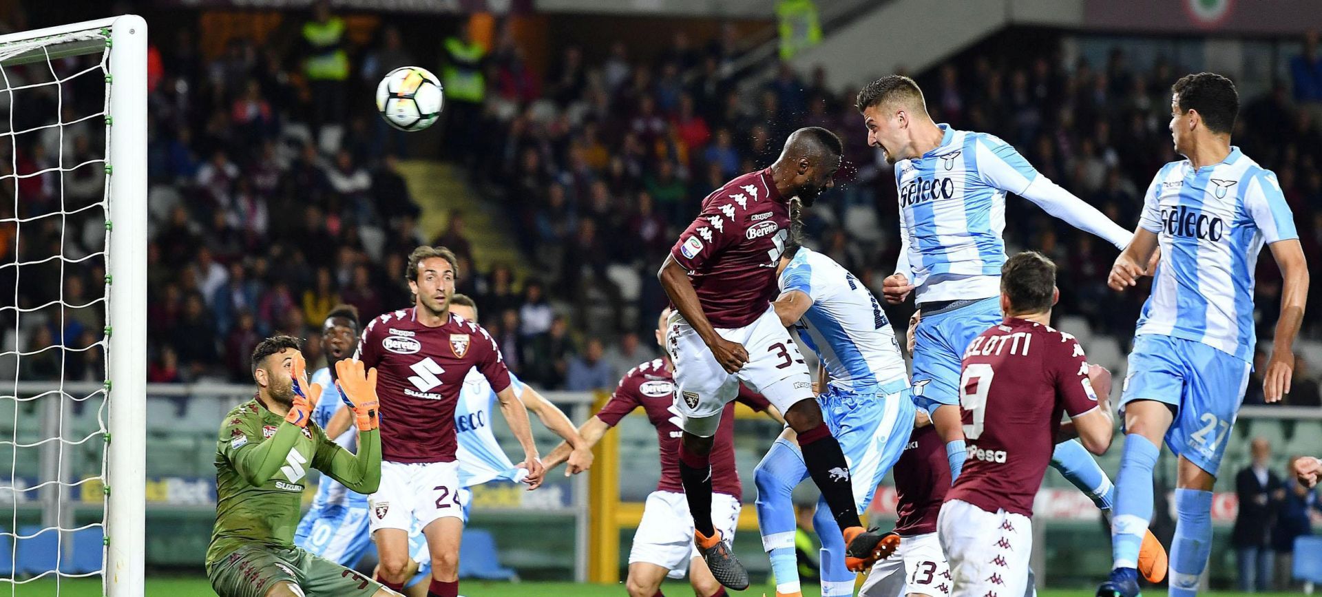 epa06701744 Lazio's Sergej Milinkovic-Savic (3-R) scores the 0-1 goal during the Italian Serie A soccer match between Torino FC and SS Lazio at Olimpico Stadium in Turin, Italy, 29 April 2018.  EPA/ALESSANDRO DI MARCO