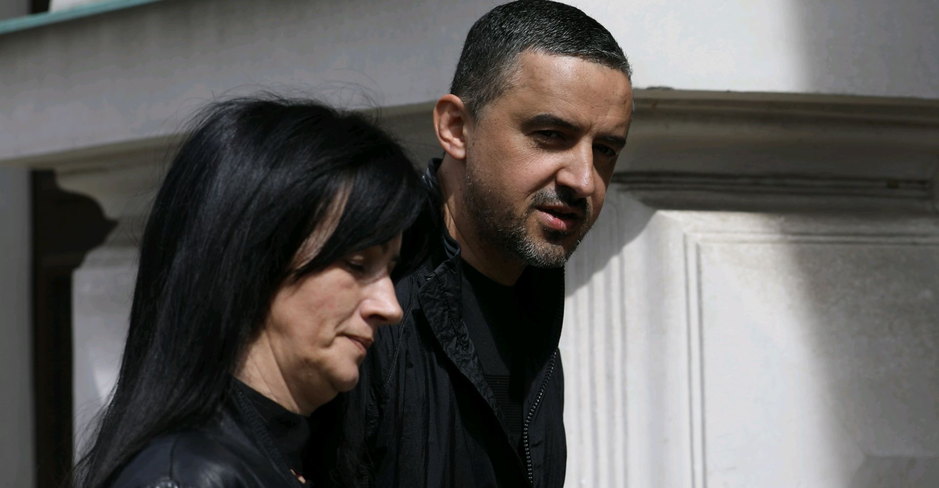 Zagreb, 09.04.2018. - Sutkinja Sanja Mazalin objavila je presudu Davidu Komiæu iz Kiseljaka, koji je 22. veljaèe prole godine u Zagrebu sa 88 udaraca noem ubio bivu djevojku Kristinu Krupljan. Na fotografiji Davidovi roditelji Olivera i Ivo Komiæ dolaze na upanijski sud. foto HINA/ Lana SLIVAR DOMINIÆ/ lsd 