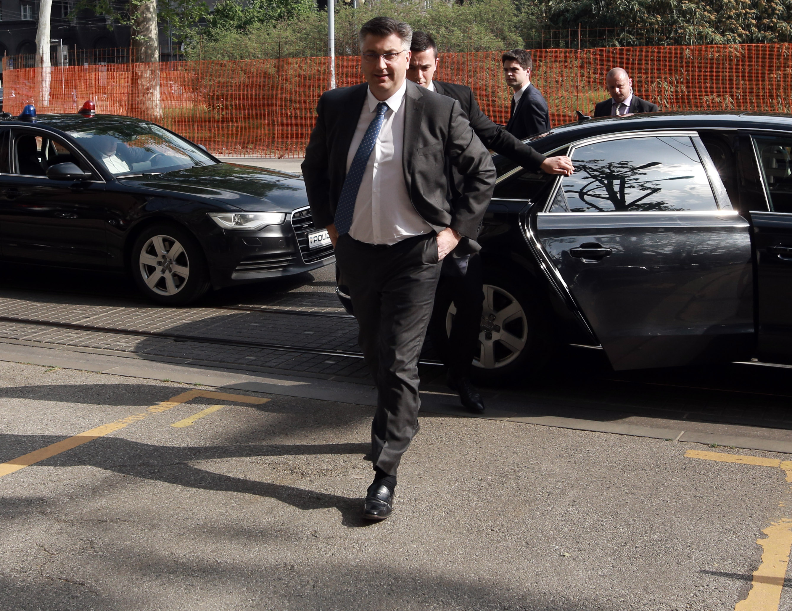 Zagreb, 2.5.2018 - Andrej Plenković dolazi na sjednicu Predsjedništva HDZ-a i sjednicu Nacionalnog vijeća HDZ-a.
Foto HINA/ Dario GRZELJ/ dag