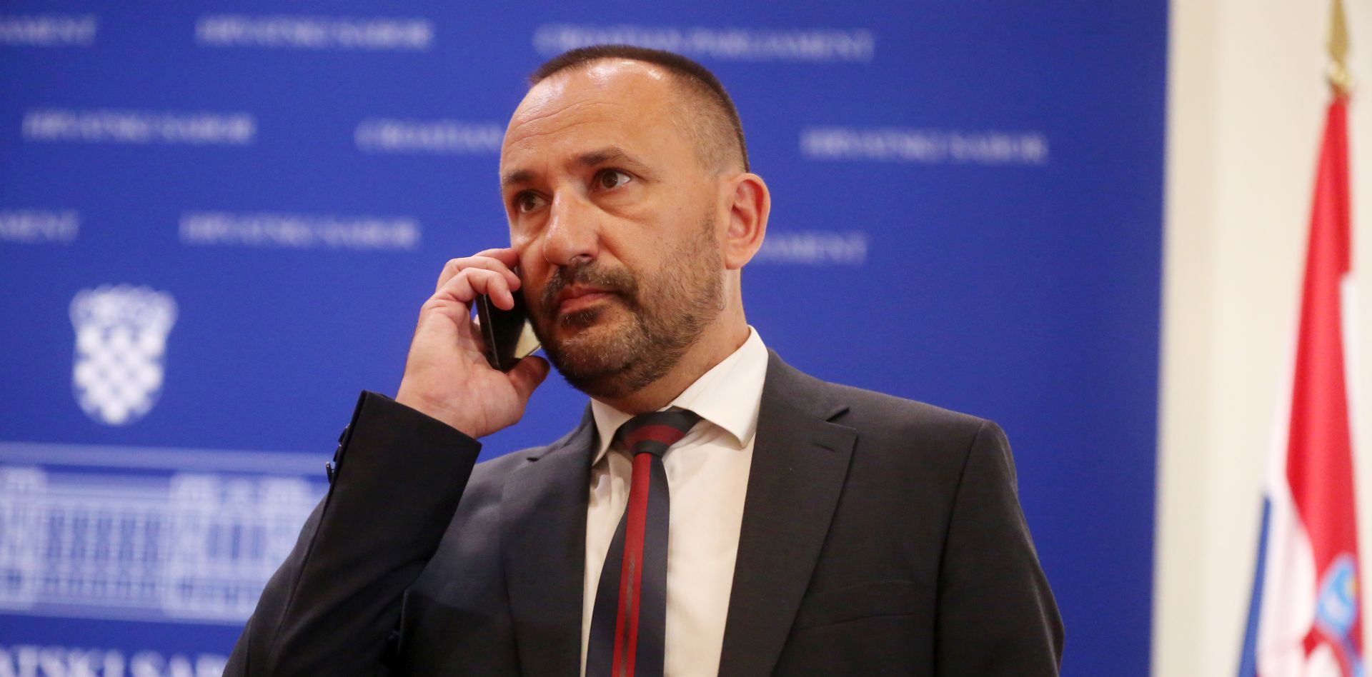 Zagreb, 09.05.2018 - Konferencija za medije sabroskih zastupnika HRAST-a o Nacrtu prijedloga Obiteljskog zakona. Na fotografiji Hrvoje Zekanović. foto HINA/ Daniel KASAP/ dk