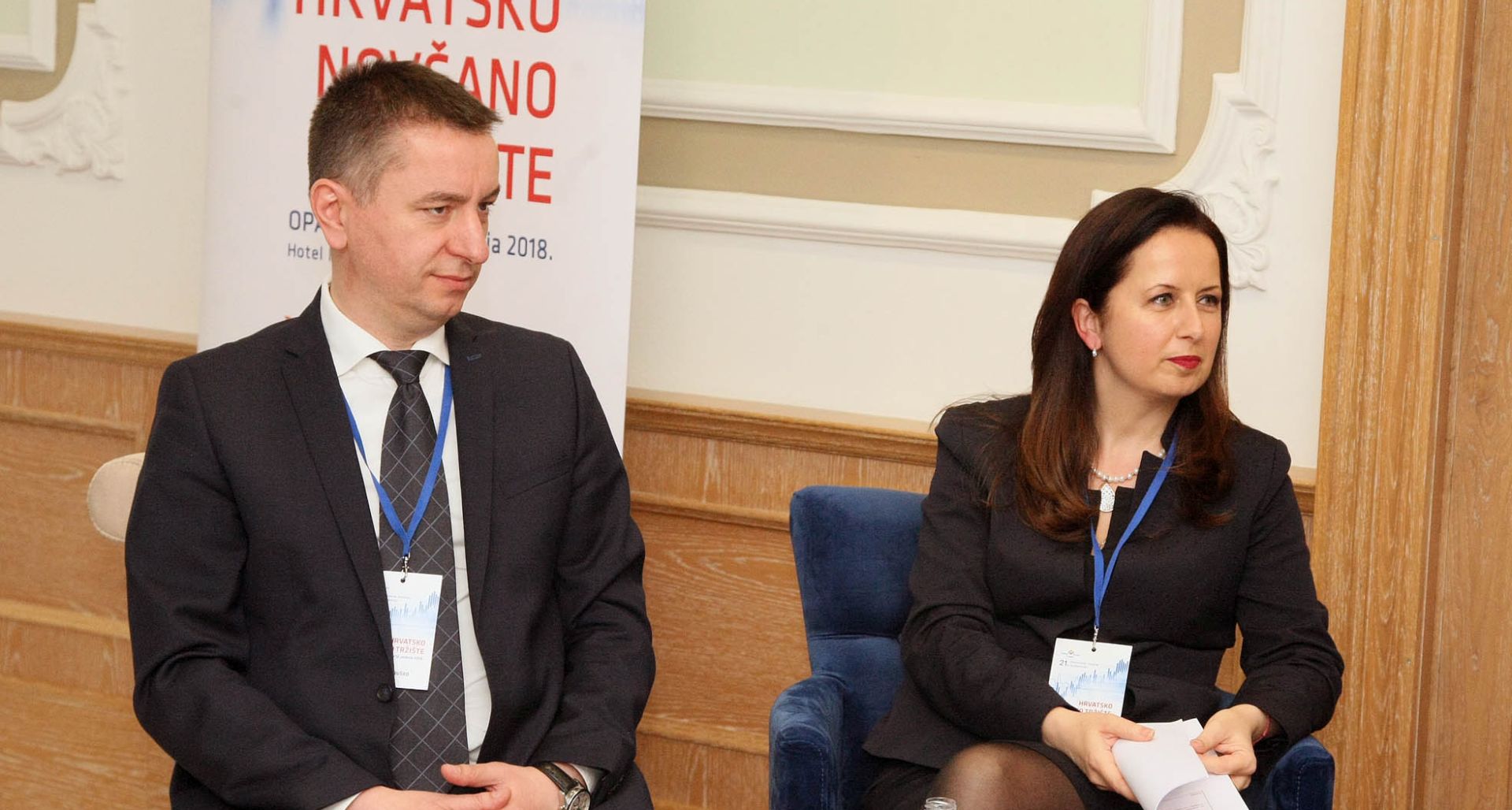 Opatija, 18.05.2018. - Na konferenciji "Hrvatsko novèano trite" na panel diskusiji tema je Agrokor - utjecaj nagodbe na hrvatsku ekonomiju. Na slici Fabris Peruko i Irena Weber.
foto HINA/ Miljenko KLEPAC/ mk