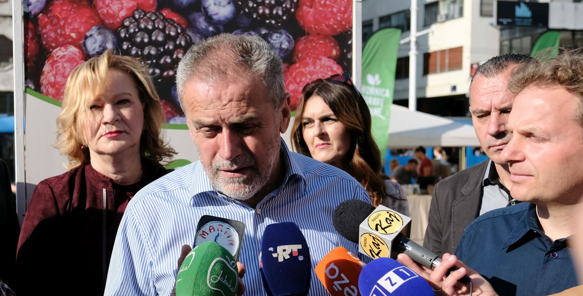 Zagreb, 21.05.2018 - Gradonačelnik Grada Zagreba Milan Bandić otvorio je 7. VegeSajam koji se održava u organizaciji Udruge za zaštitu i prava životinja Prijatelji životinja.
Na fotografiji Milan Bandić.
foto HINA/ Edvard ŠUŠAK/ es