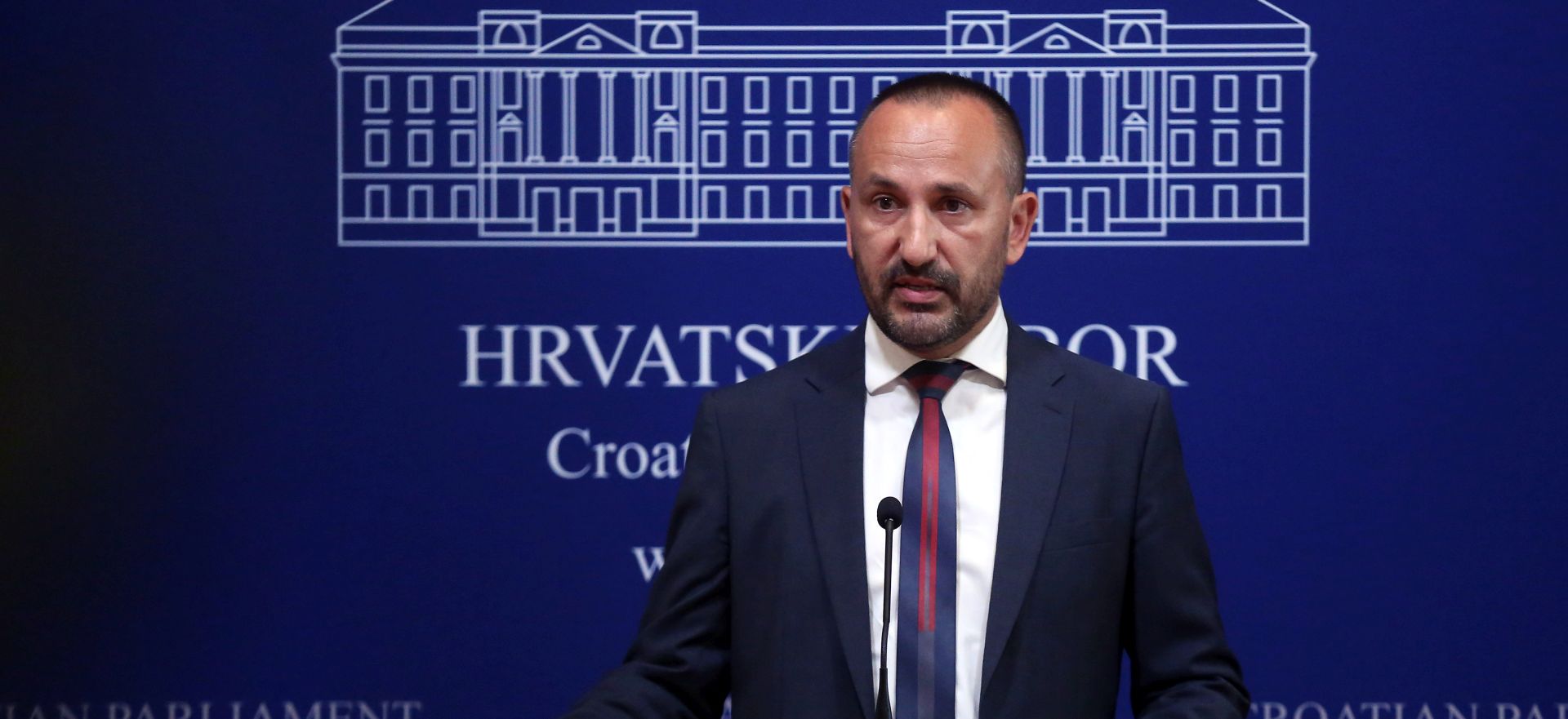 Zagreb, 29.05.2018 -  Konferencija za medije zastupnika Hrvoja Zekanoviæa na temu: "Represija austrijskog pravosuða". Na fotografiji Hrvoje Zekanoviæ.
 foto HINA/ Denis CERIÆ /dc