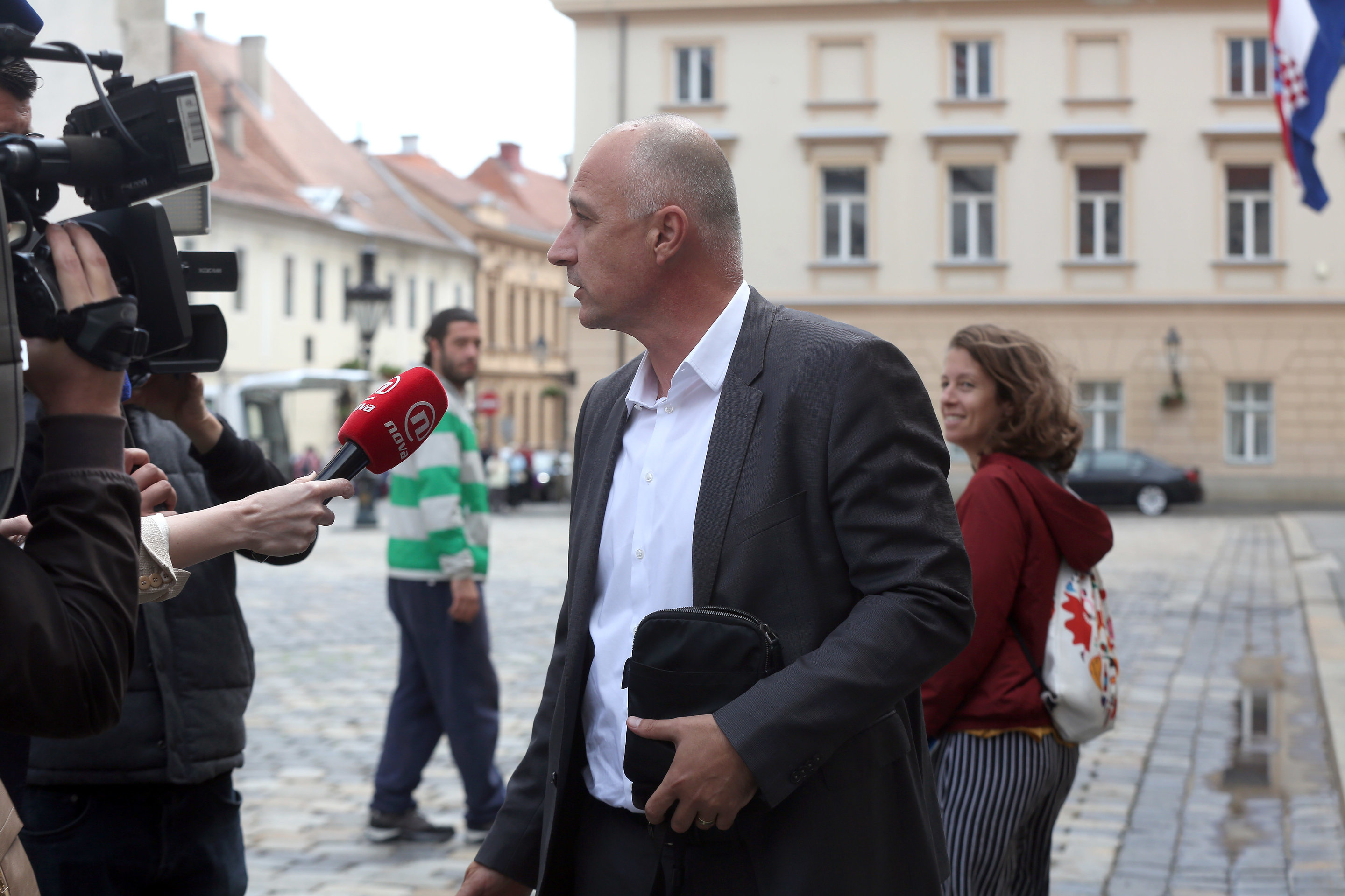 Zagreb, 15.05.2018 - Sastanak vladajuæe koalicije u Banskim dvorima na kojem povjerenik za Agrokor treba podnijeti izvjeæe. Na fotografiji Ivan Vrdoljak.
foto HINA/ Denis CERIÆ /dc