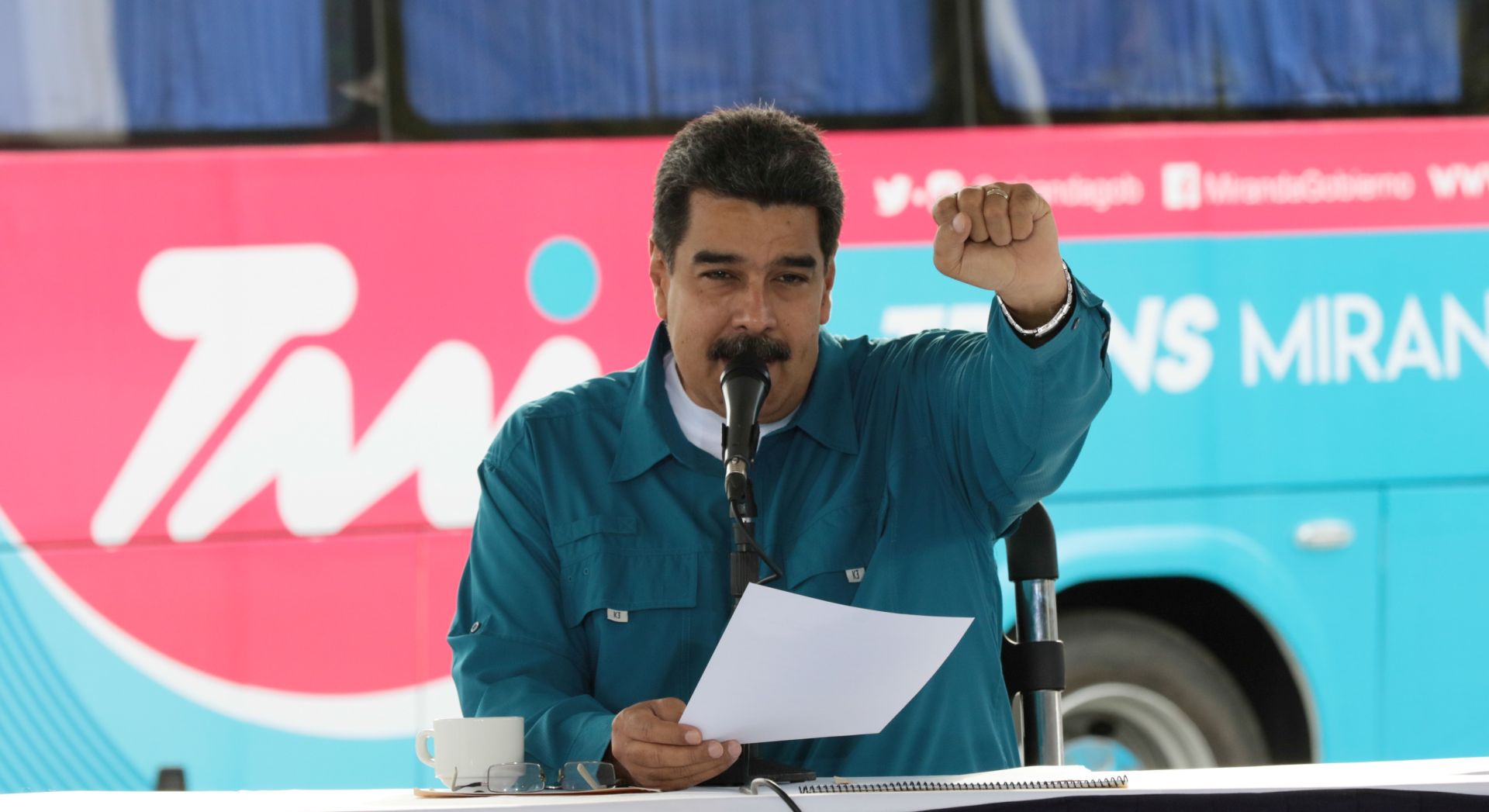 epa06823083 A handout photo made available by Prensa Miraflores shows Venezuelan President Nicolas Maduro speaking during a governmental event in Caracas, Venezuela, 19 June 2018.  EPA/PRENSA MIRAFLORES HANDOUT  HANDOUT EDITORIAL USE ONLY/NO SALES