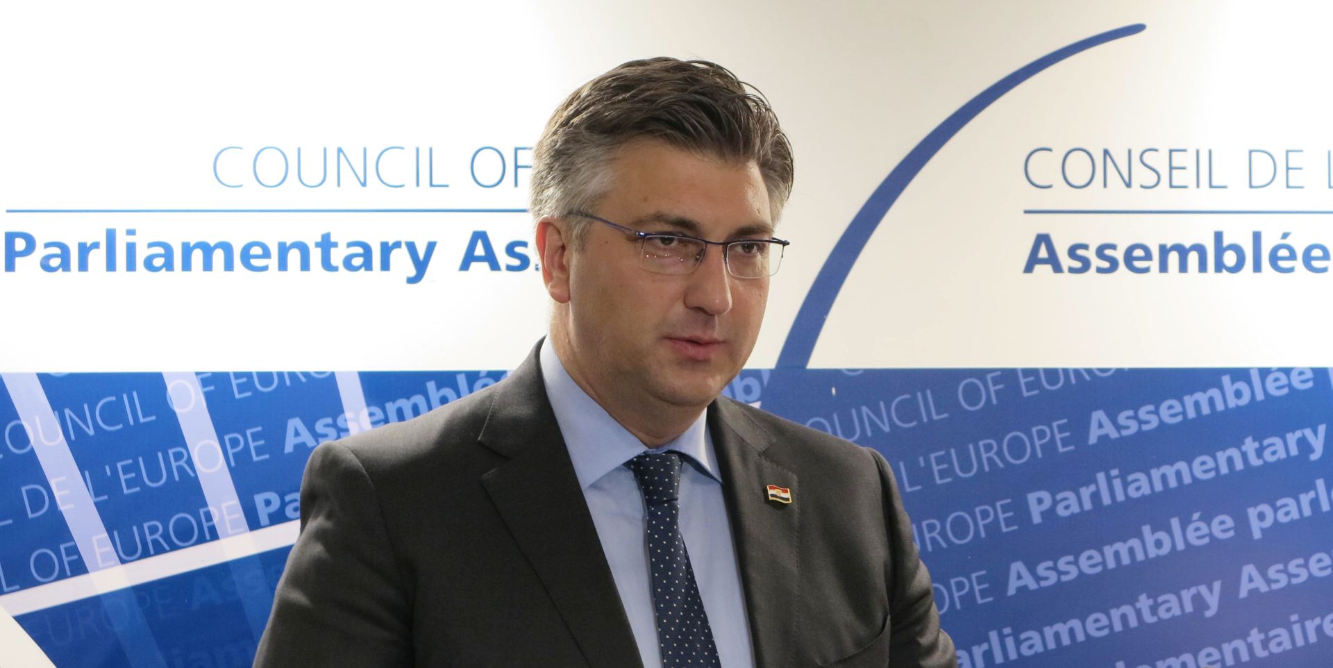 Strasbourg, 26.06.2018 - Hrvatski premijer Andrej Plenkoviæ u utorak boravi u Strasbourgu, u posjetu Vijeæu Europe, najstarijoj paneuropskoj organizaciji koja okuplja 47 drava.Plenkoviæ je svoj posjet Vijeæu Europe zapoèeo susretom s predsjednicom Parlamentarne skuptine Liliane Maury Pasquier.
foto HINA/ Slavko VUKADIN/ ik