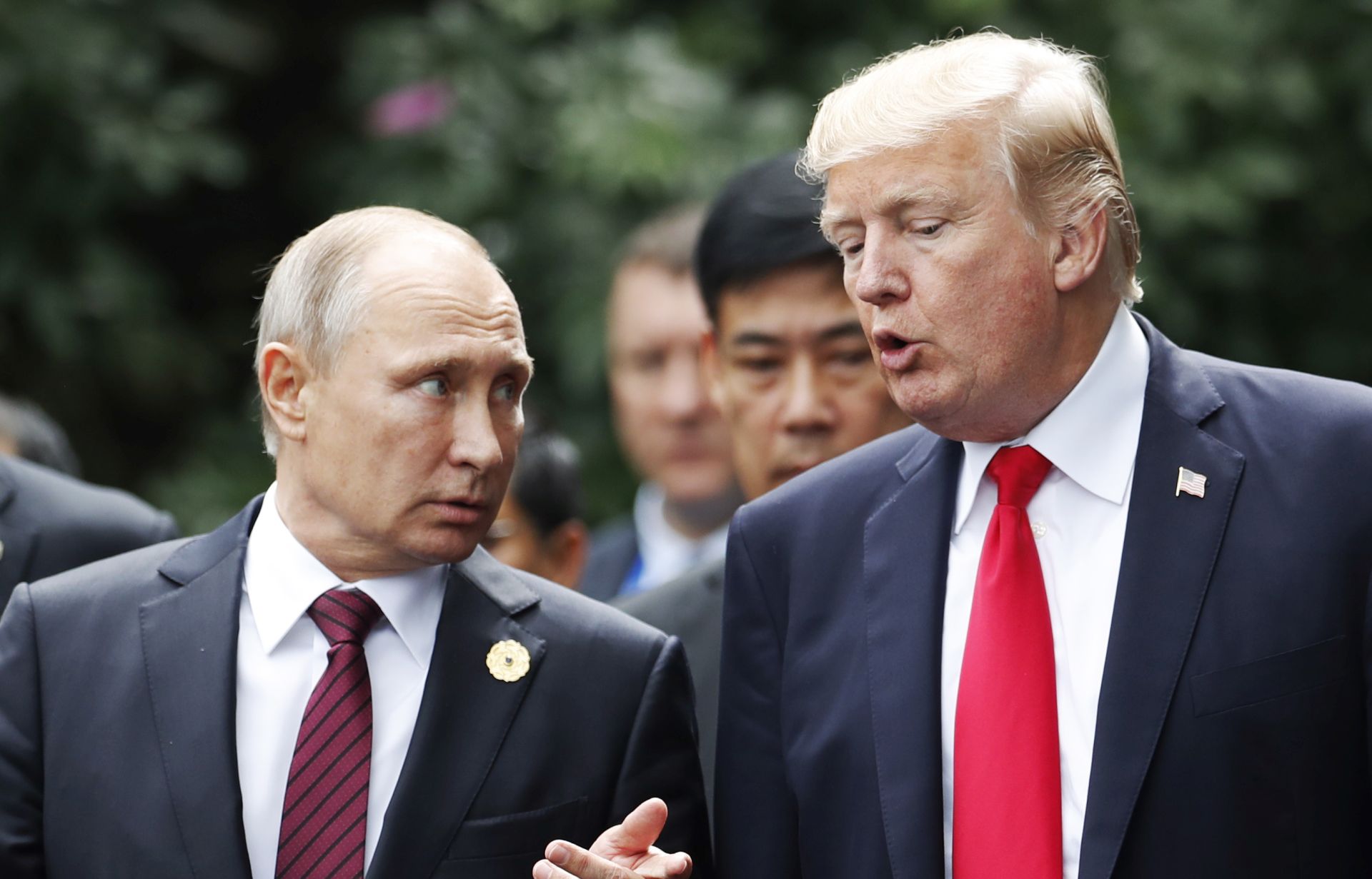 epa06847023 (FILE) - US President Donald J. Trump (R) and Russia's President Vladimir Putin talk during a family photo session at the Asia-Pacific Economic Cooperation (APEC) Economic Leaders' Meeting in Da Nang, Vietnam, 11 November 2017 (reissued 28 June 2018). On 28 June 2018, a bilateral meeting of US President Trump and Russian President Putin is confirmed to take place on 16 July 2018 in Helsinki, Finland.  EPA/JORGE SILVA / POOL *** Local Caption *** 53890296