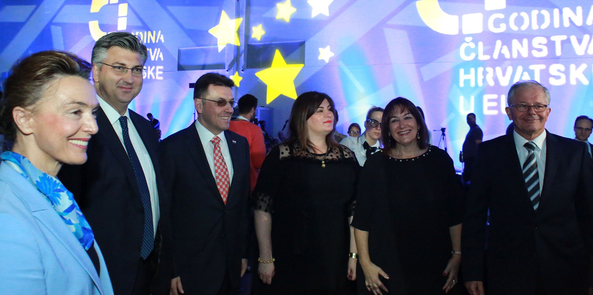 Zagreb,2.07.2018 -  Predsjednik Vlade RH Andrej Plenković i ministrica vanjskih i europskih poslova Marija Pejčinović Burić sudjelovali su na konferenciji "Pet godina članstva Republike Hrvatske u Europskoj uniji" u organizaciji HGK .Na slici Marija Pejčinović Burić,Andrej Plenković,Gabrijela Žalac,Dubravka Šuica i Branko Baričević. foto HINA/ Tomislav PAVLEK /tp