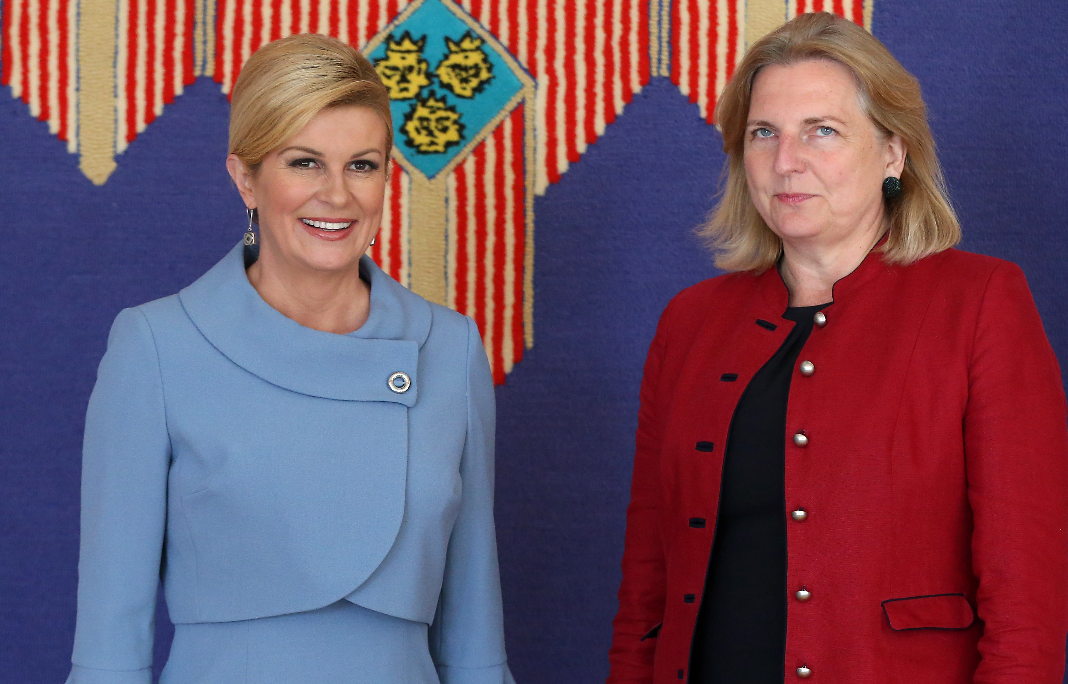 Zagreb, 24.7.2018 - Predsjednica Republike Kolinda Grabar-Kitaroviæ primila je saveznu ministricu za Europu, integraciju i vanjske poslove Republike Austrije Karin Kneissl. Na fotografiji Kolinda Grabar-Kitaroviæ, Karin Kneissl.
foto 
