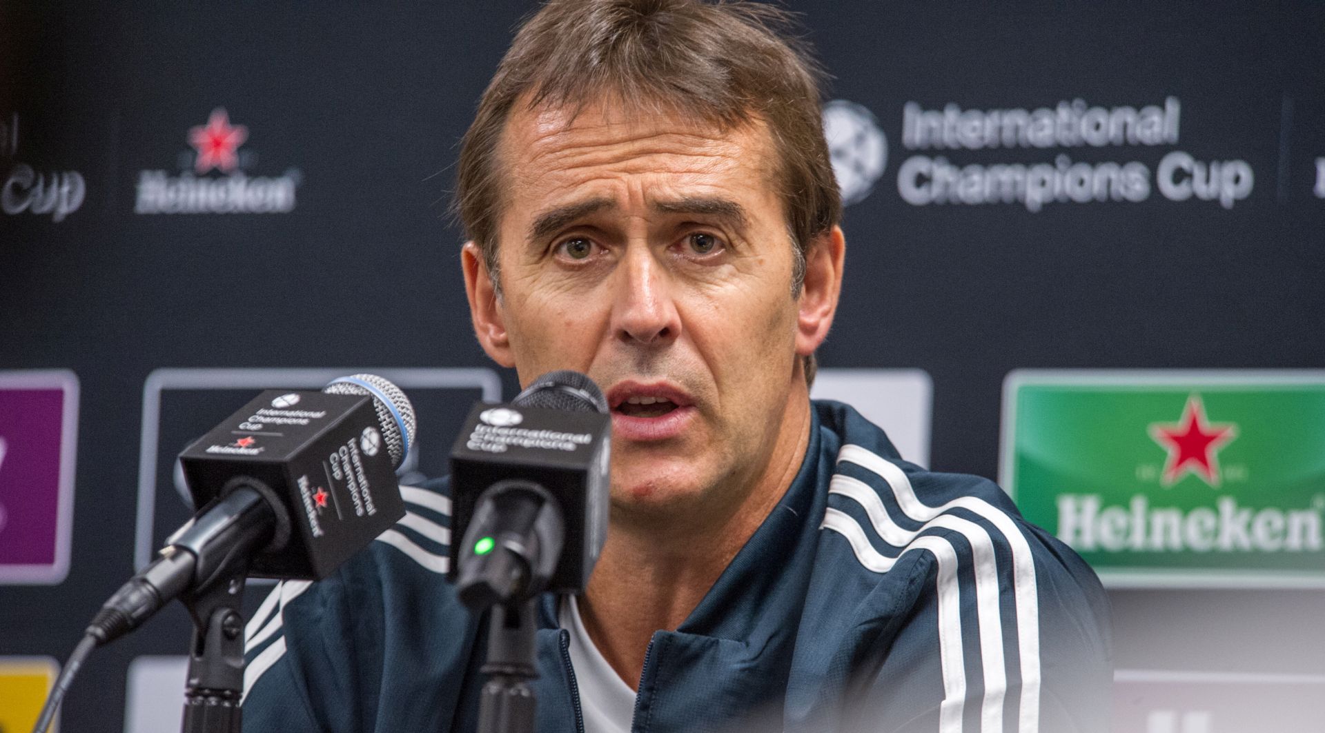epa06919603 Real Madrid's head coach Julen Lopetegui speaks during a press conference at Hard Rock Stadium in Miami Garden, Florida, USA, 30 July 2018. Spanish team Real Madrid will face Manchester United on the next day for their International Champions Cup match.  EPA/GIORGIO VIERA