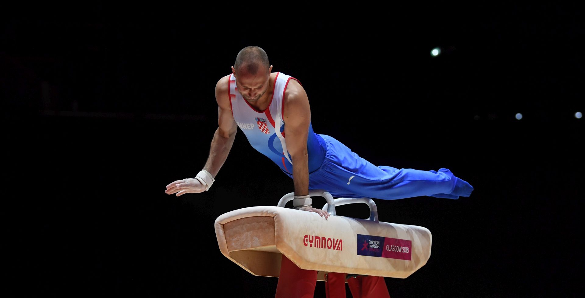 epa06938109 Robert Seligman of Croatia competes on the Pommel Horse during the Team Men qualification at the Glasgow 2018 European Artistic Gymnastics Championships, Glasgow, Britain, 09 August 2018.  EPA/NEIL HALL