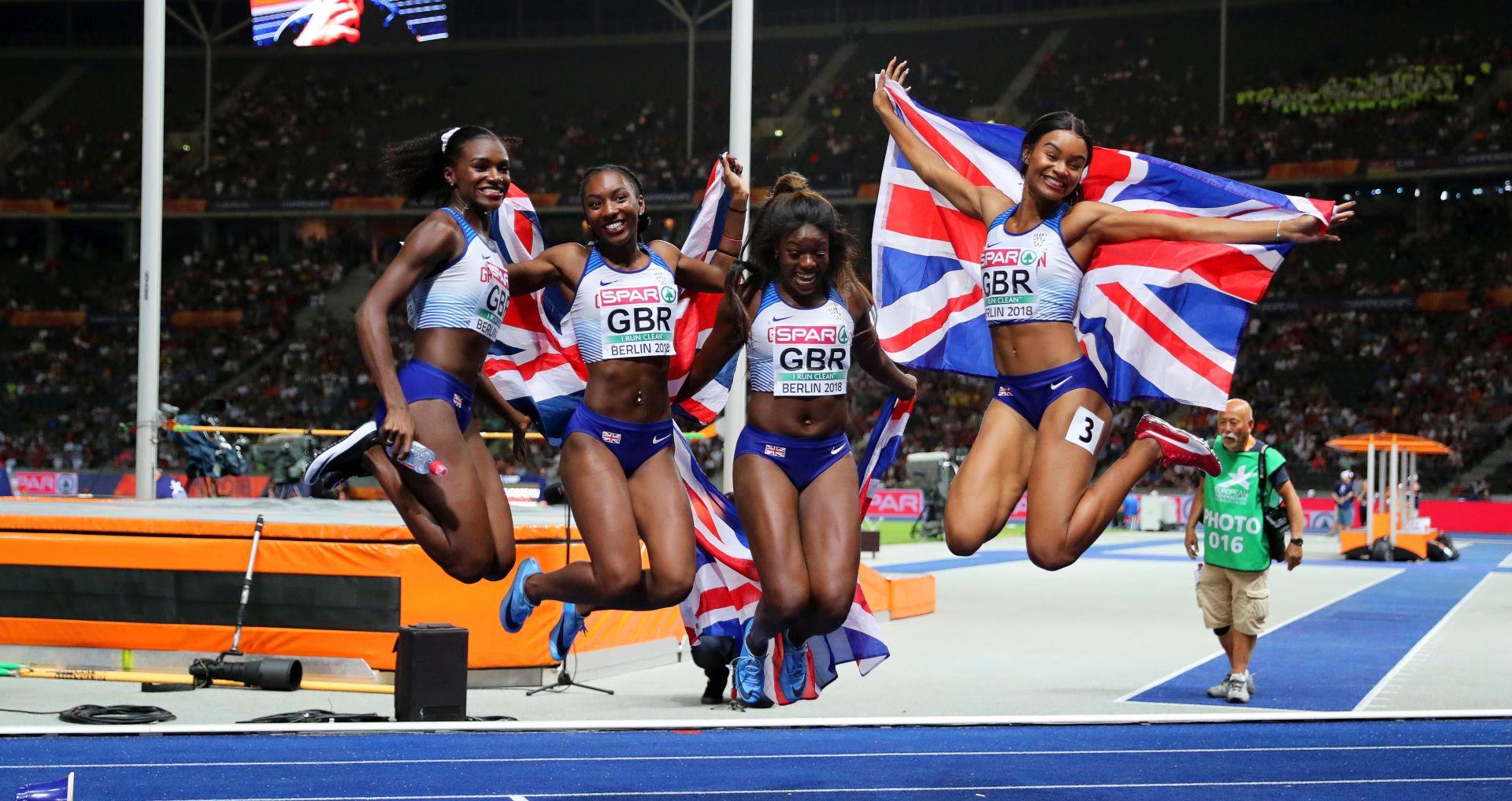epa06946685 Members of team Britain celebrate after winning the women's 4x100m Relay final at the Athletics 2018 European Championships, Berlin, Germany, 12 August 2018.  EPA/SRDJAN SUKI