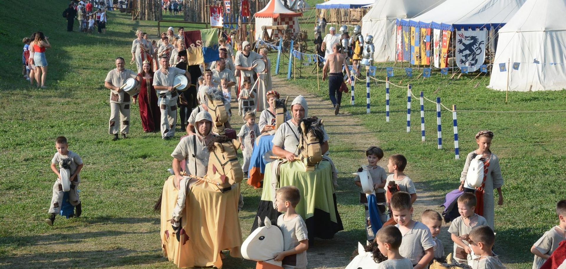 24.08.2018., Koprivnica - Zapocelo je 13. izdanje Renesansnog festivala. Ova manifestacija koja posjetitelje vraca u doba srednjeg vijeka jedna je od najznacajnijih u Hrvatskoj, a zbog nastupa brojih gostiju iz nekolicine zemalja stekla je i europski ugled. Photo: Damir Spehar/PIXSELL